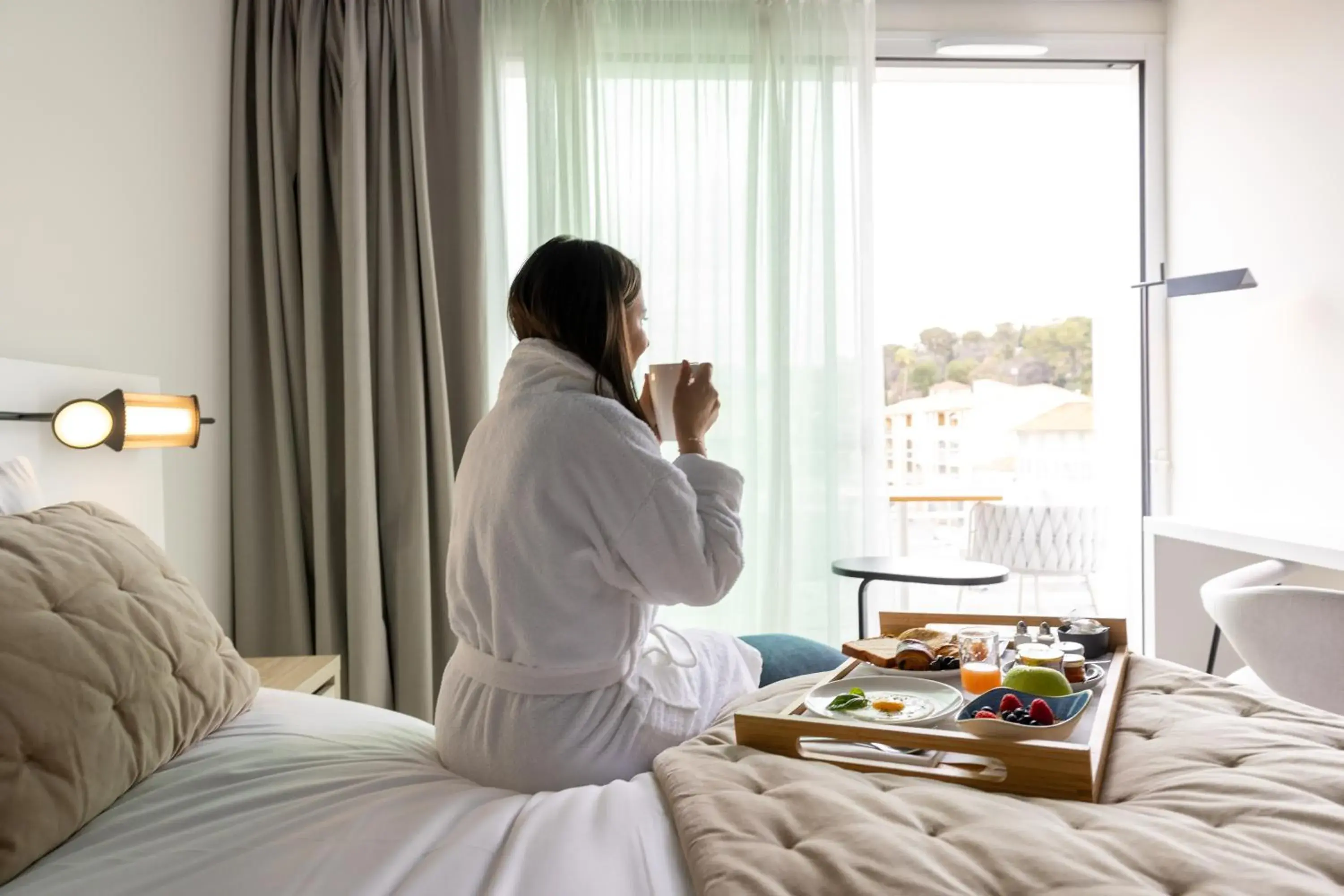 People, Bed in Hotel Indigo Cagnes-sur-Mer by IHG People, Bed in Hotel Indigo Cagnes-sur-Mer by IHG