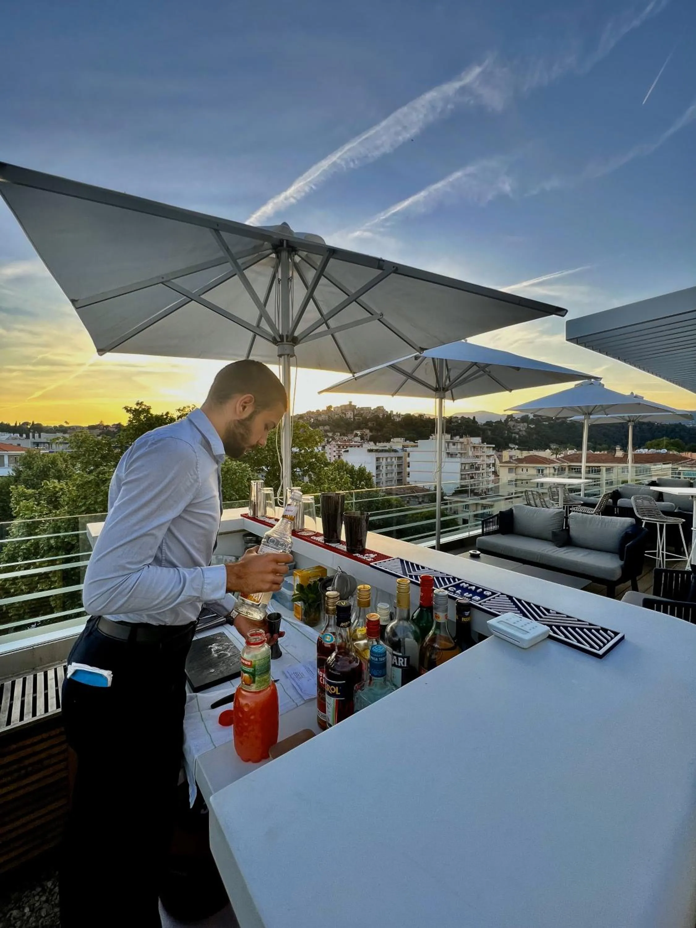 Restaurant/places to eat in Hotel Indigo Cagnes-sur-Mer by IHG