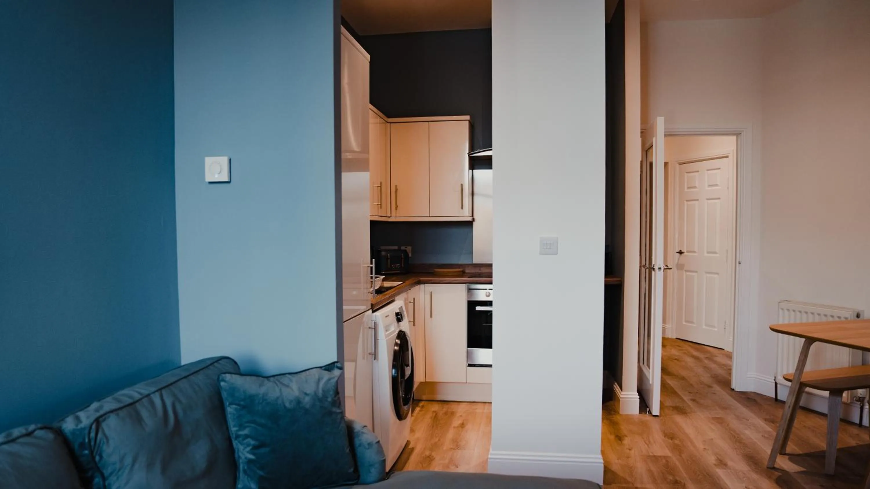 Kitchen or kitchenette in Royal Chambers Serviced Apartments