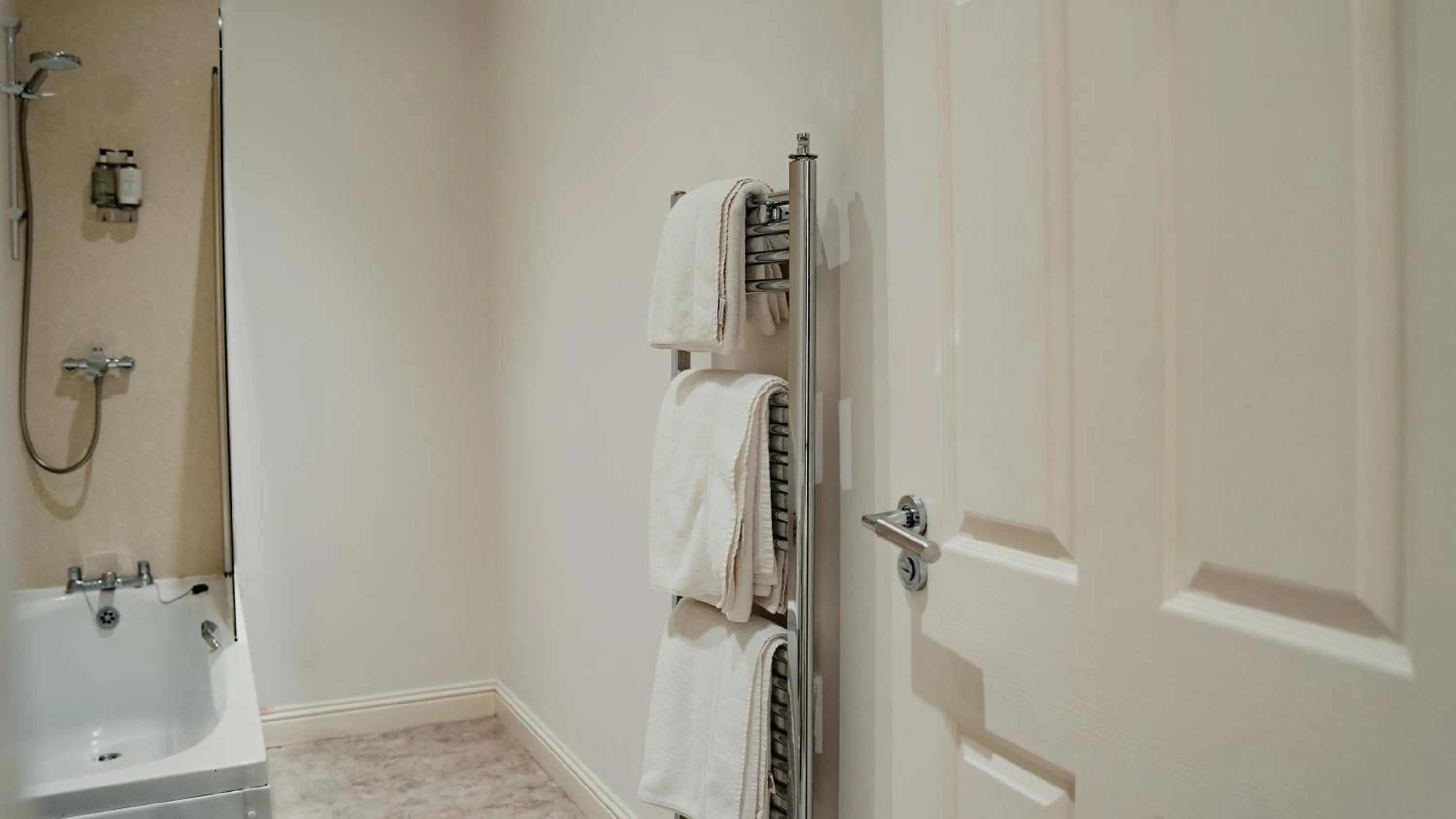 Shower in Royal Chambers Serviced Apartments