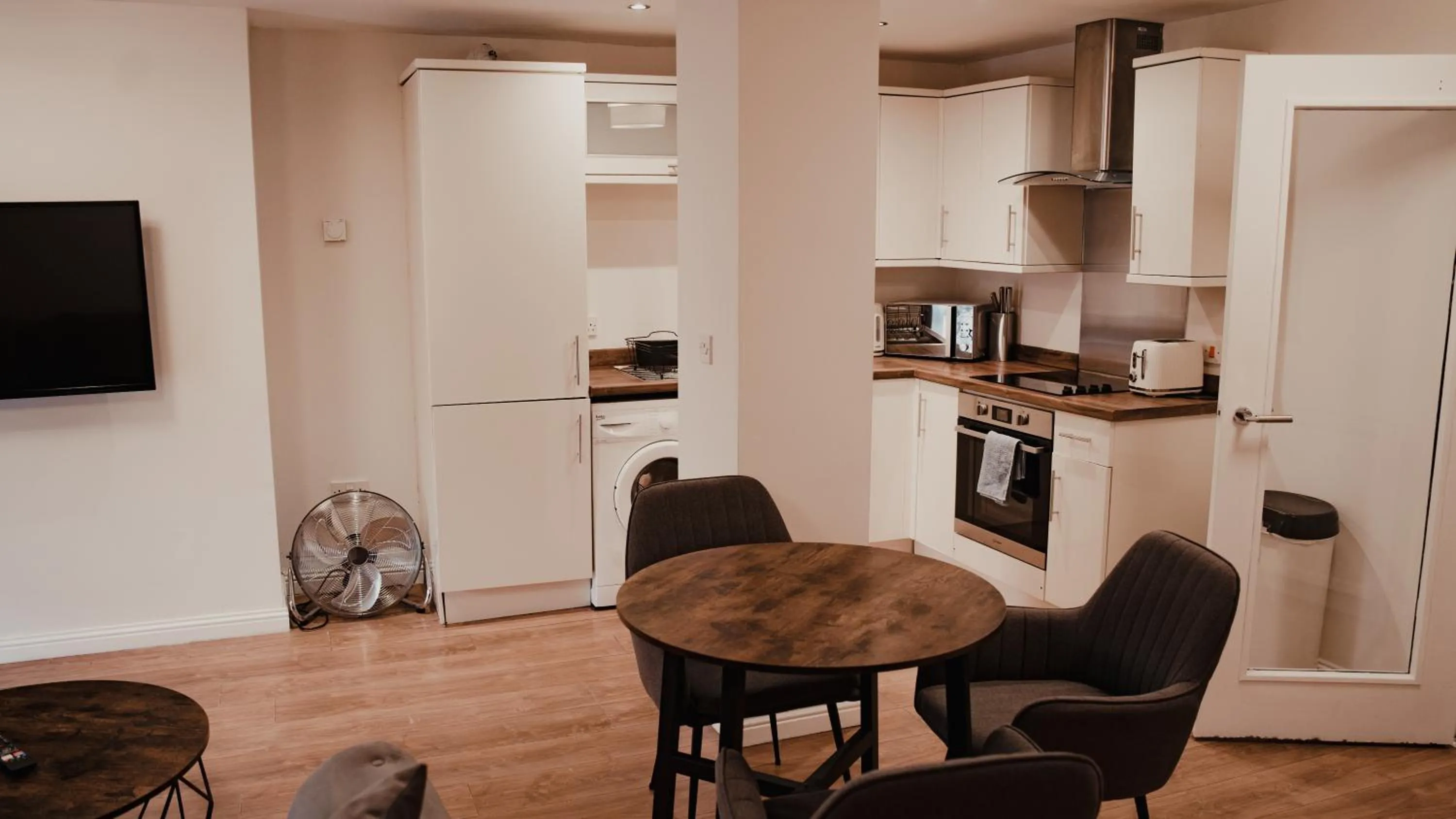 Coffee/tea facilities in Royal Chambers Serviced Apartments