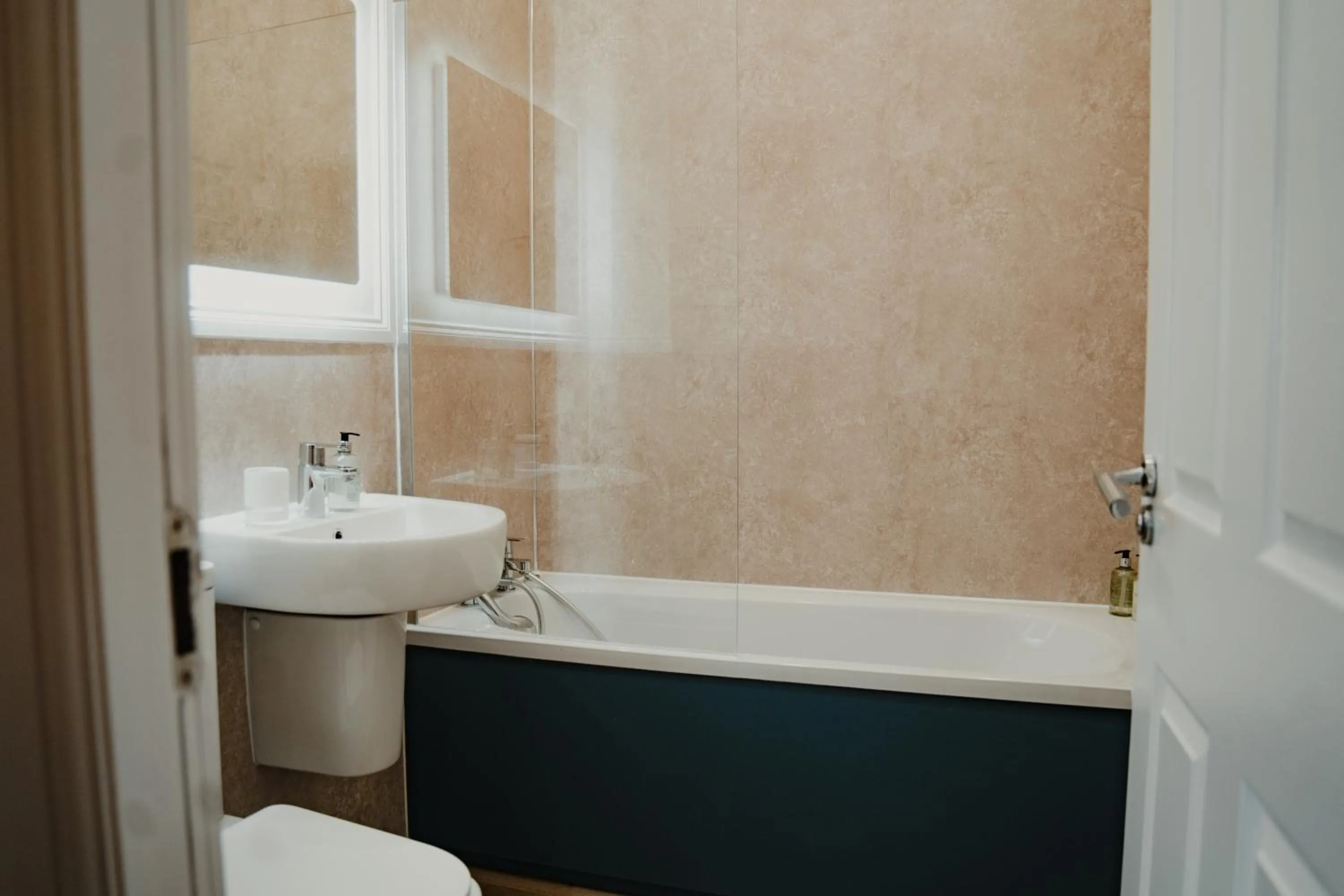 Shower in Royal Chambers Serviced Apartments