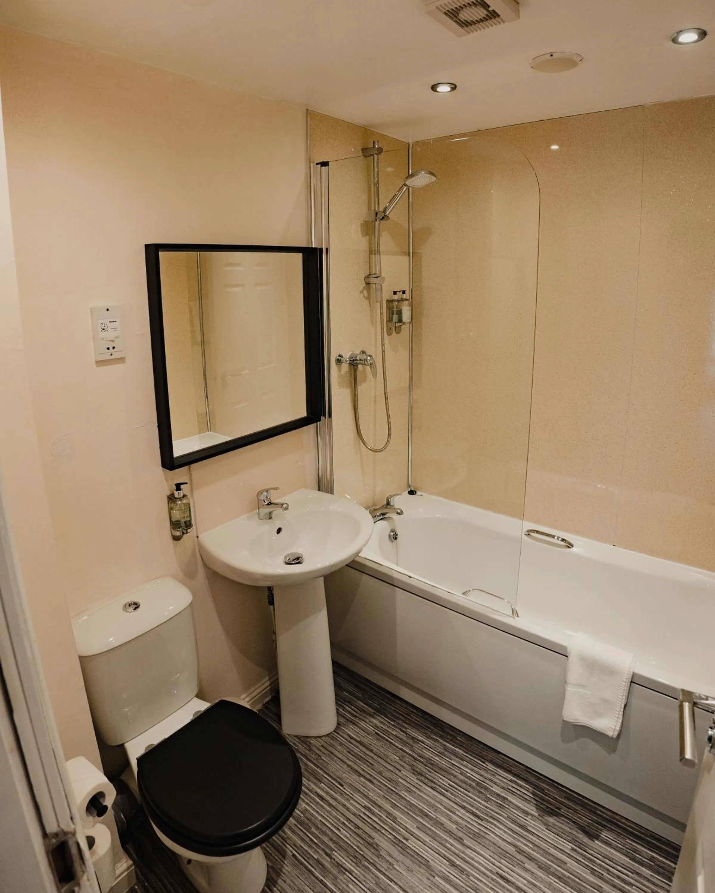 Shower in Royal Chambers Serviced Apartments