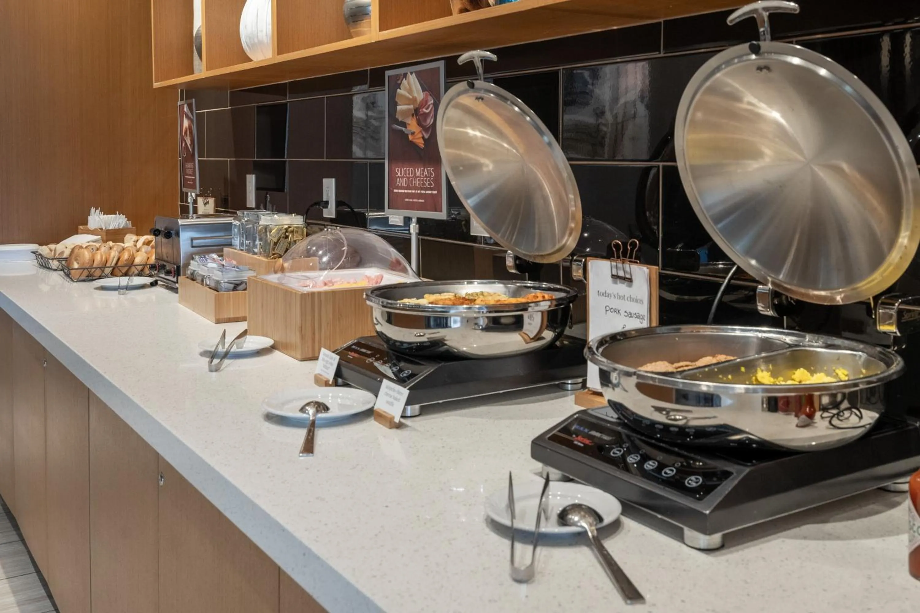 Breakfast in SpringHill Suites by Marriott Woodbridge