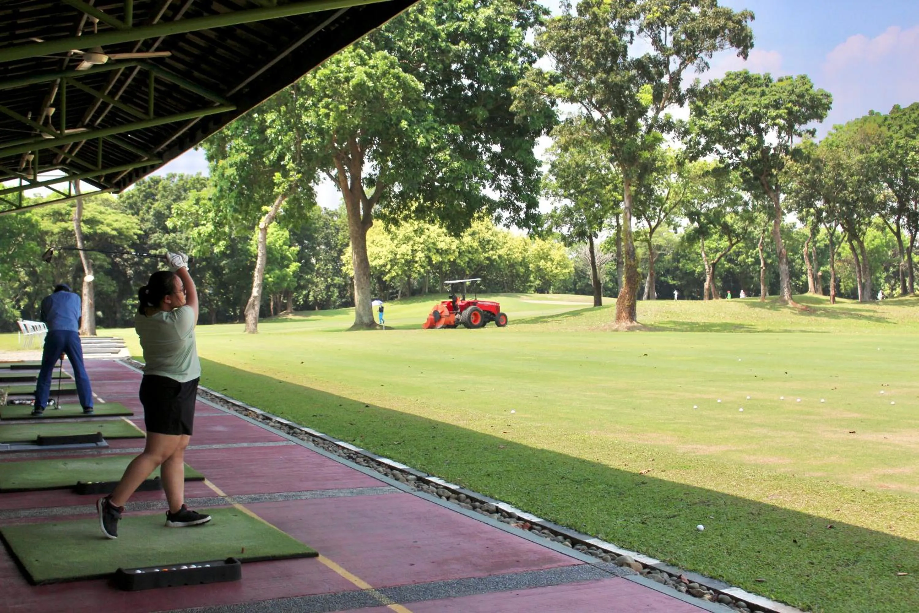 Golfcourse in Kawana Golf Residence