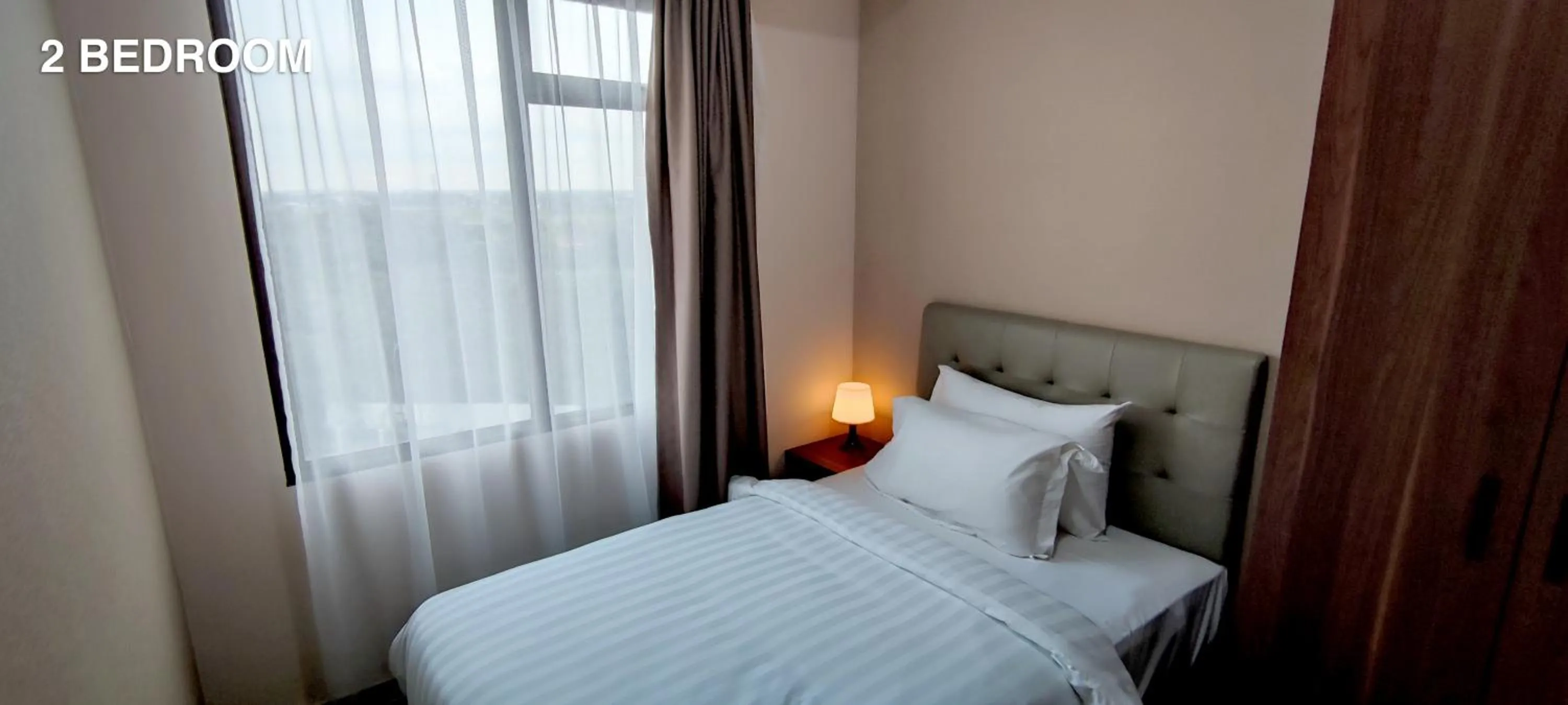 Bed in Kawana Golf Residence