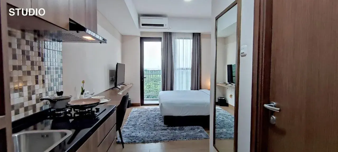 Bedroom, Bed in Kawana Golf Residence Bedroom, Bed in Kawana Golf Residence