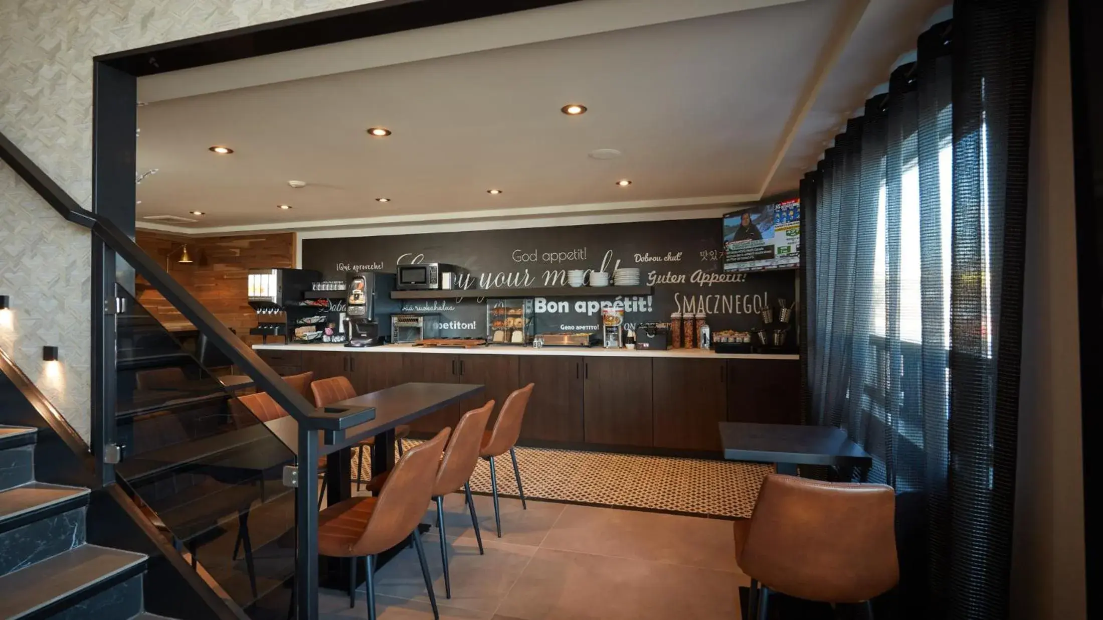 Buffet breakfast in Stay Inn Hotel Toronto Buffet breakfast in Stay Inn Hotel Toronto