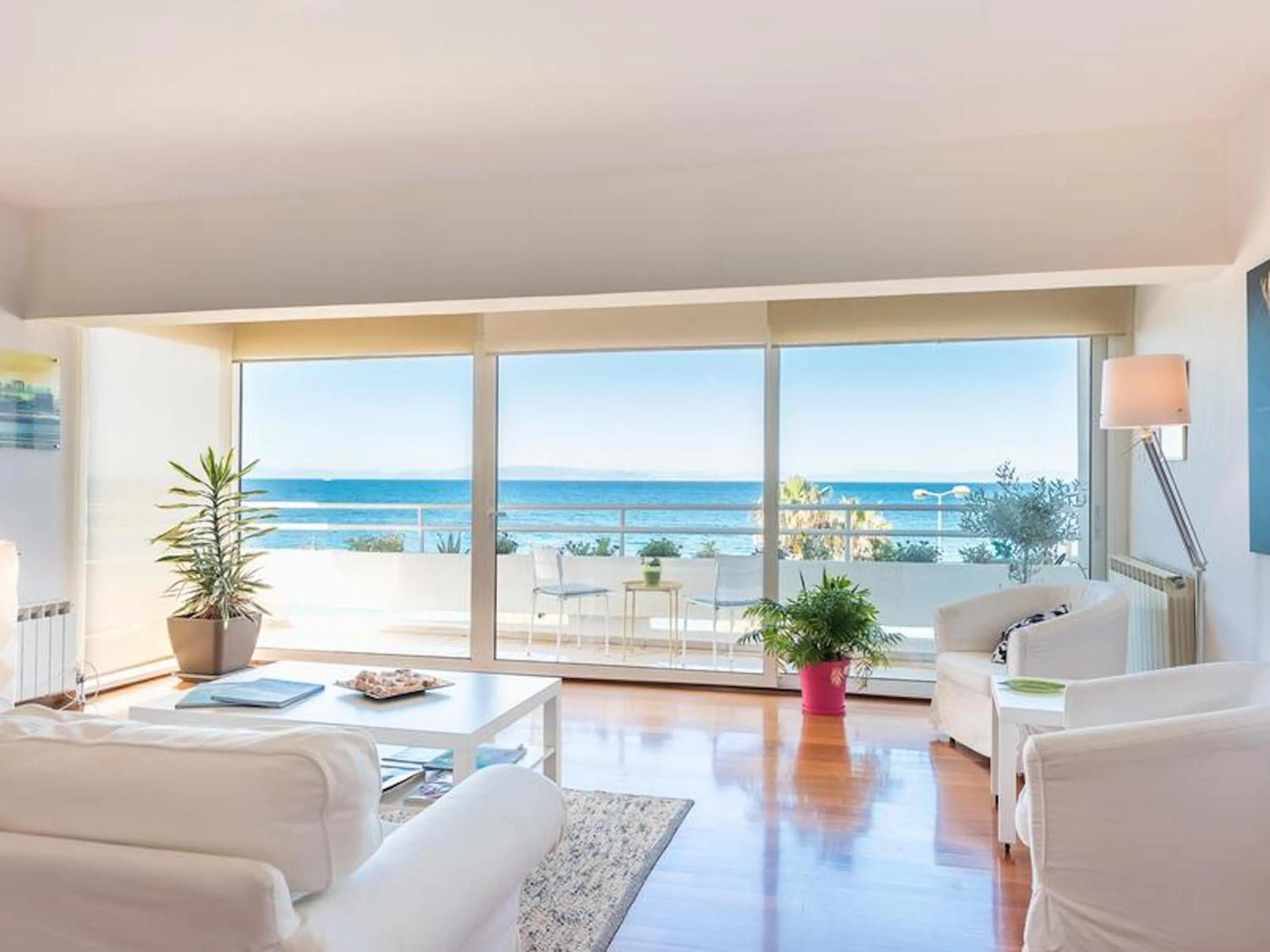 Adelos Coastal Chic by the Sea - Athens Riviera