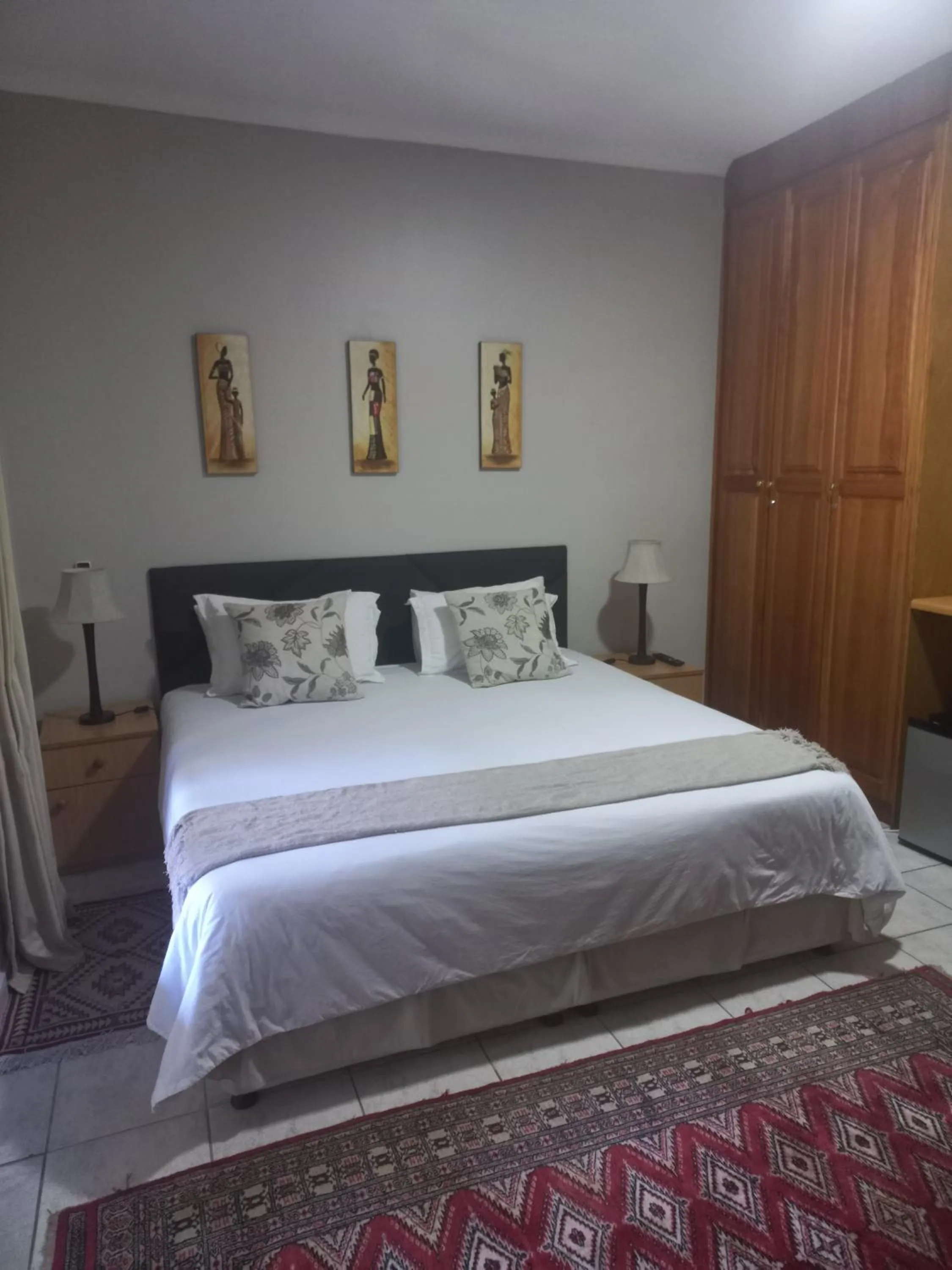 Bedroom, Bed in African Dreamz Guest House