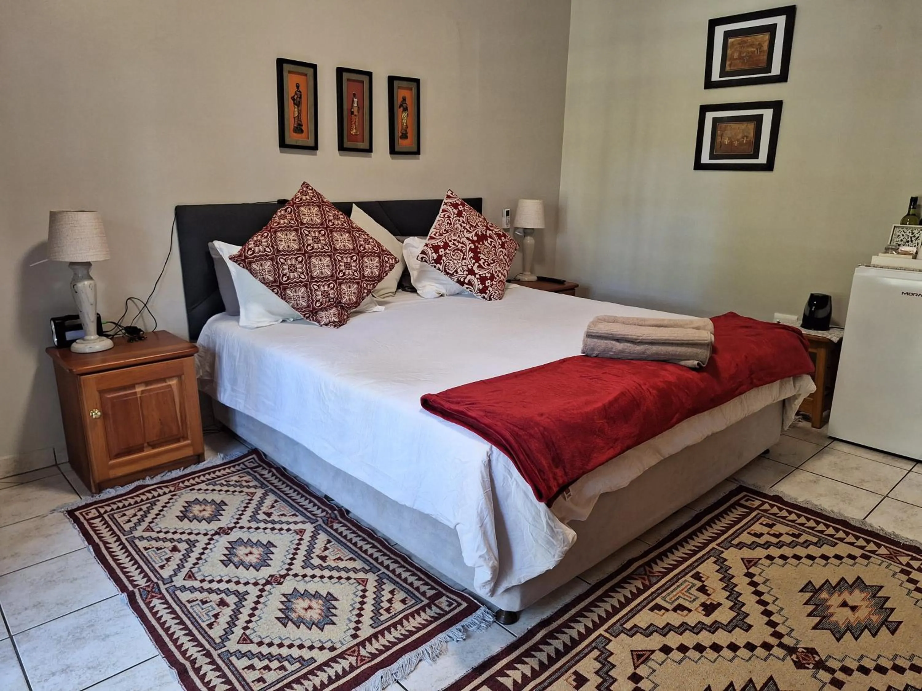 Bedroom, Bed in African Dreamz Guest House