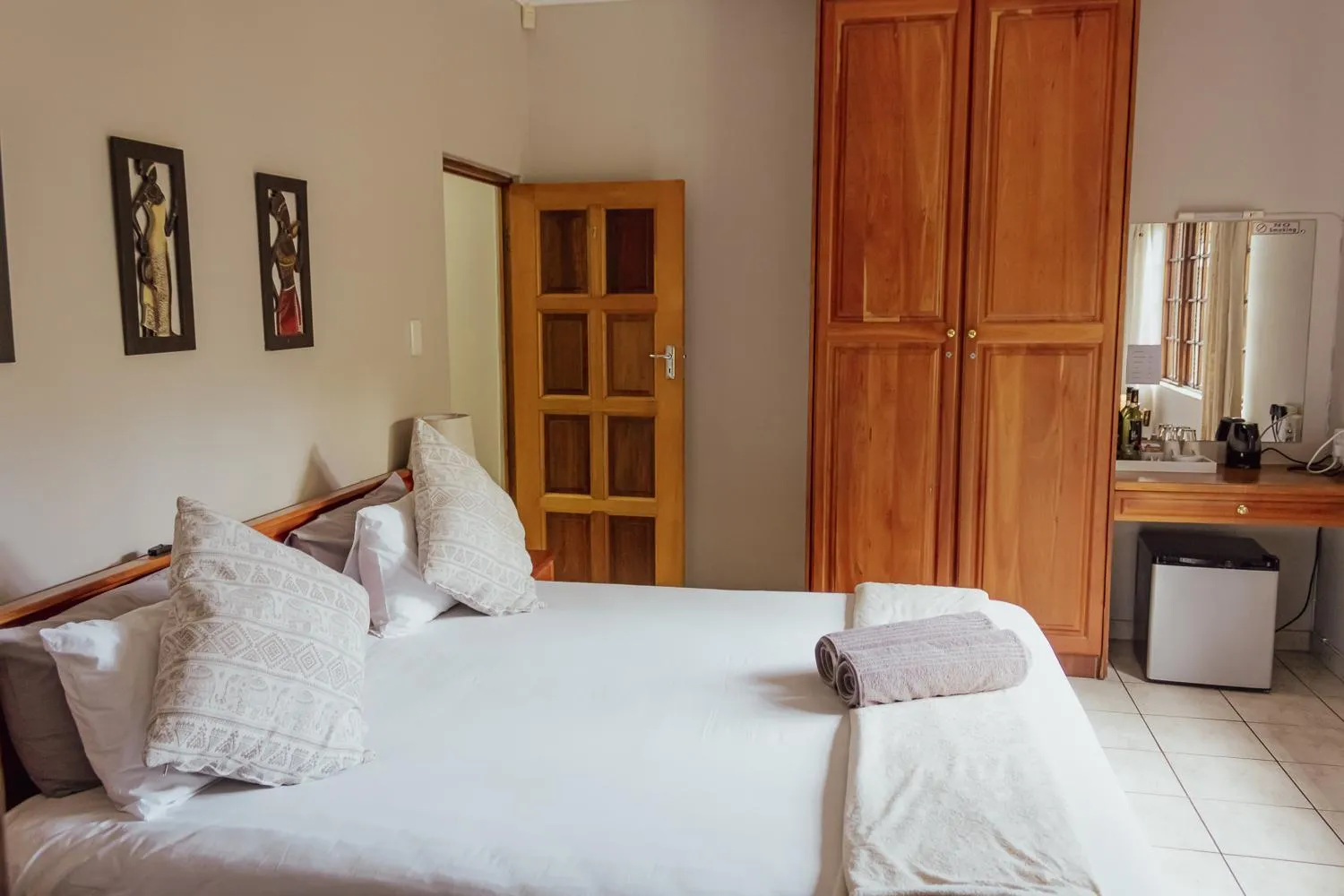 Bedroom, Bed in African Dreamz Guest House