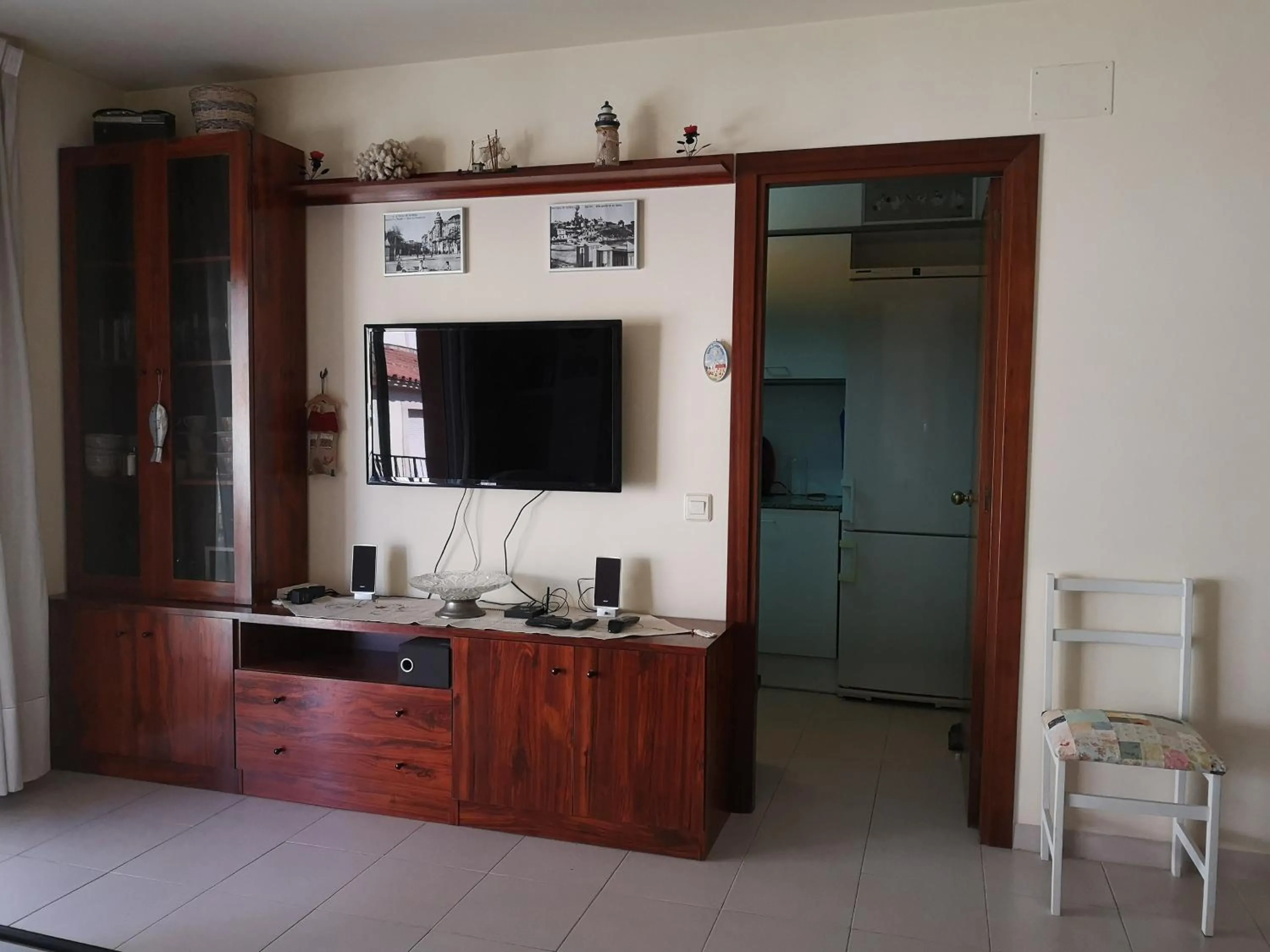 Living room in LLOGUER30 Apartamento Lotus, piscina y parquing