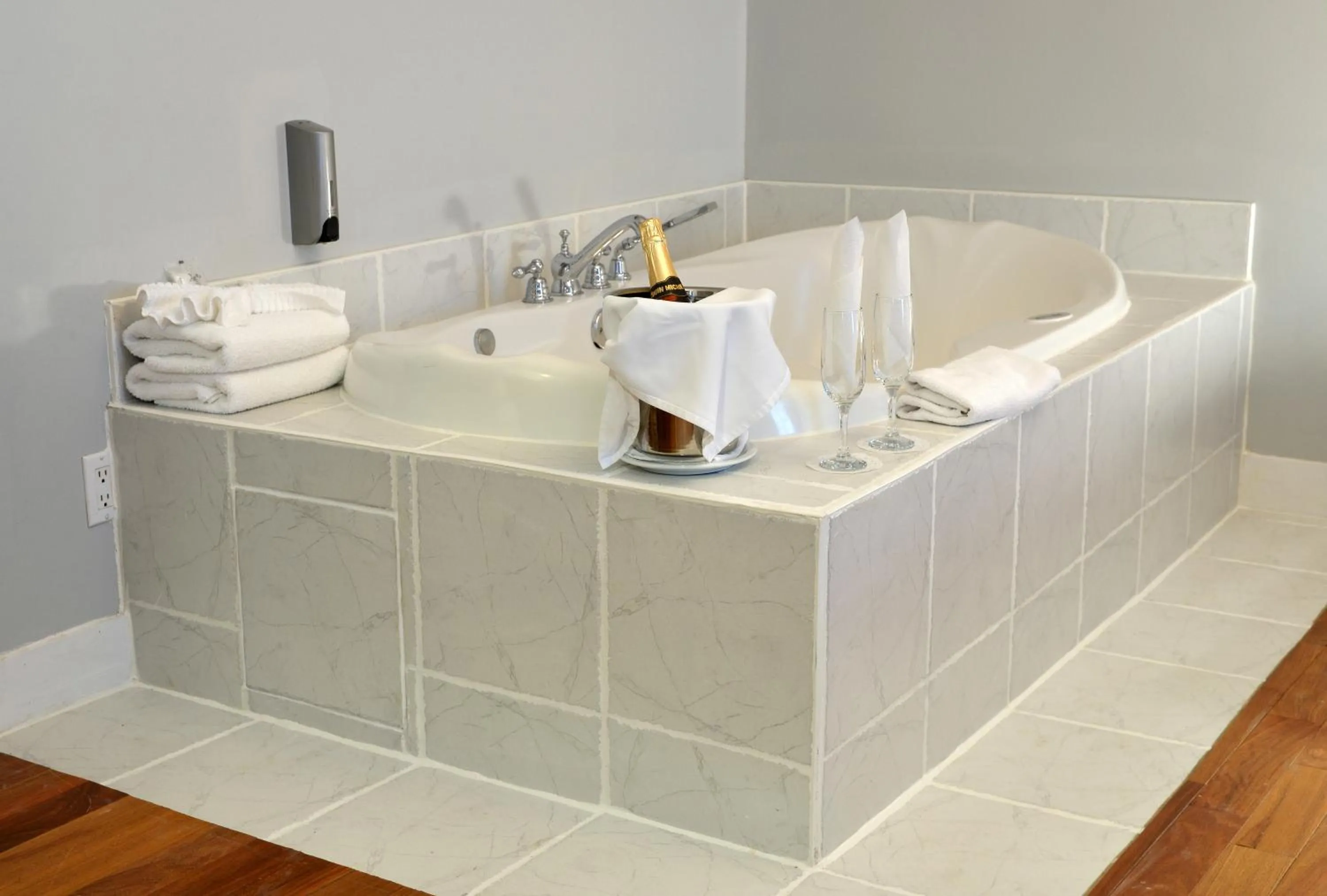 Bathroom in Auberge Le Pomerol