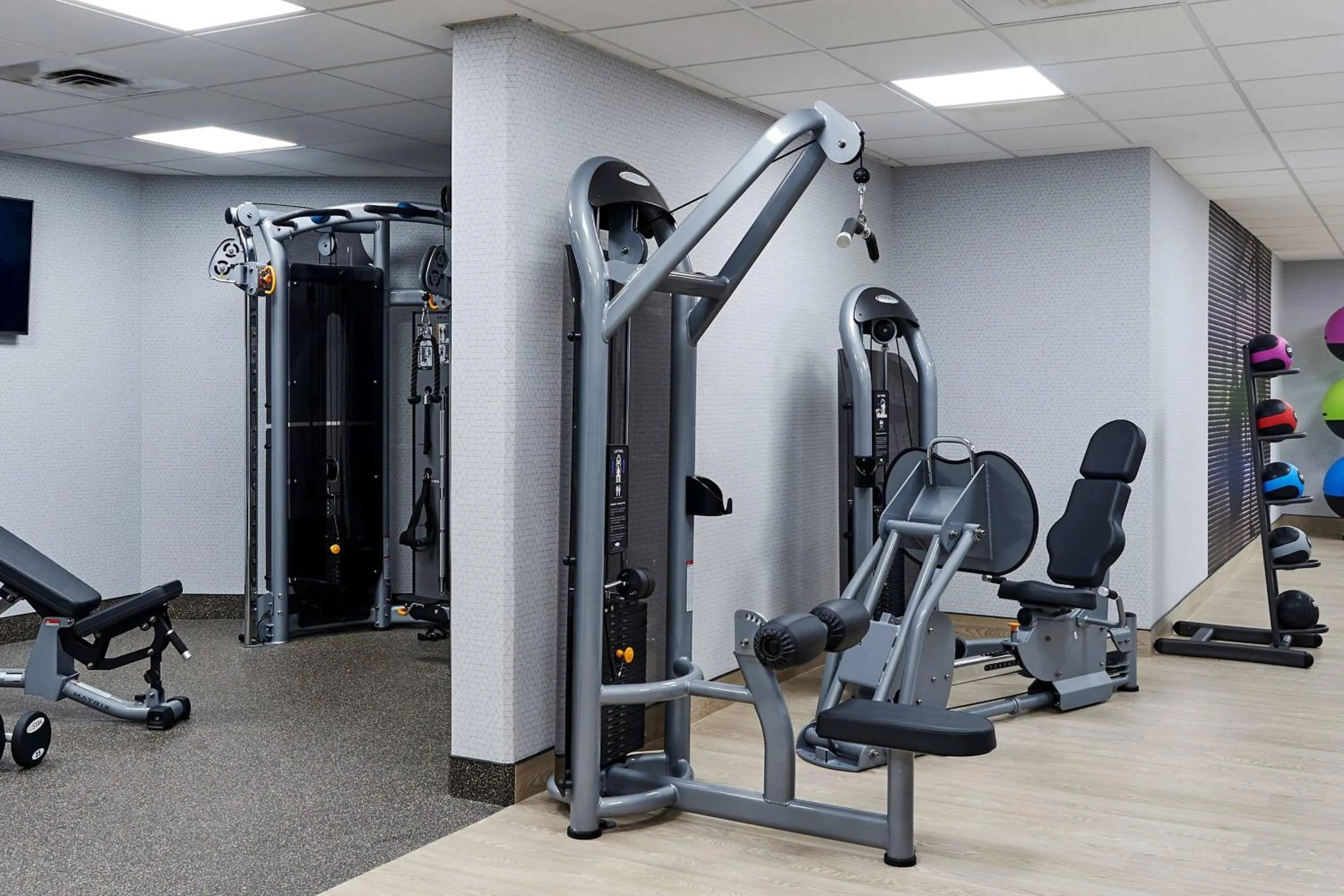 Fitness centre/facilities in Delta Hotels by Marriott Toronto Mississauga