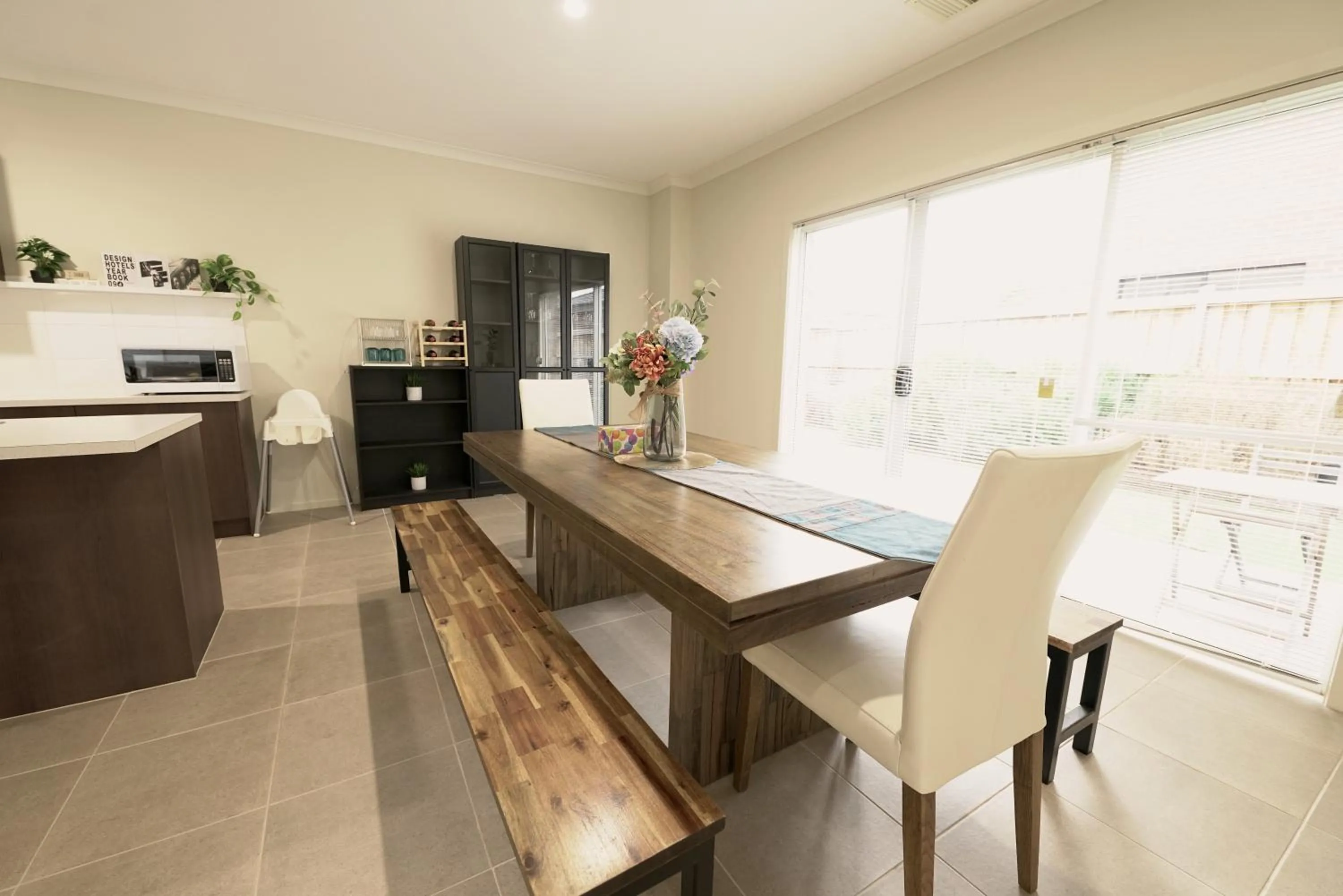 Seating area in 6 Bedrooms & 4 Bathrooms Big House for Big Group