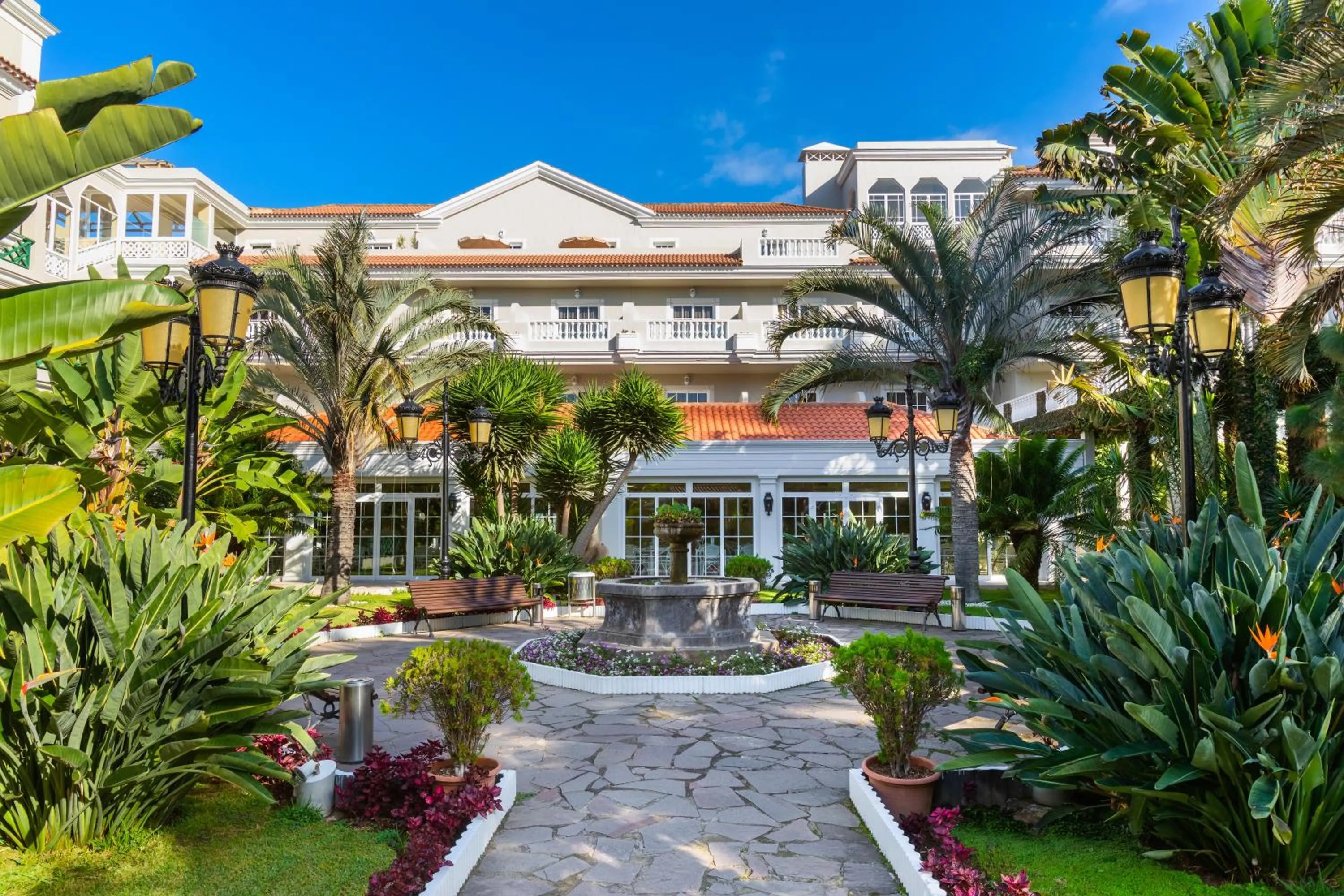 Garden in Hotel RIU Garoé