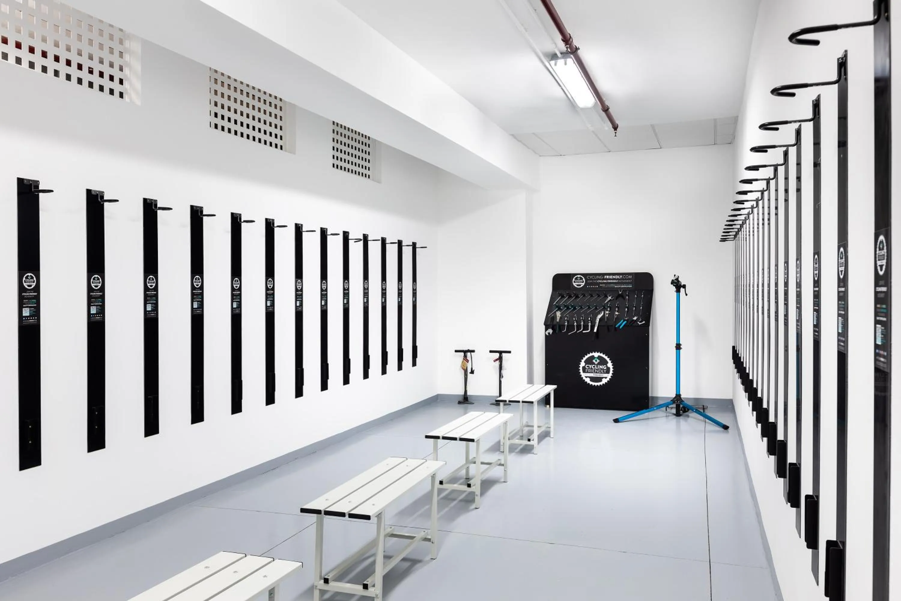 Cycling in Hotel RIU Garoé