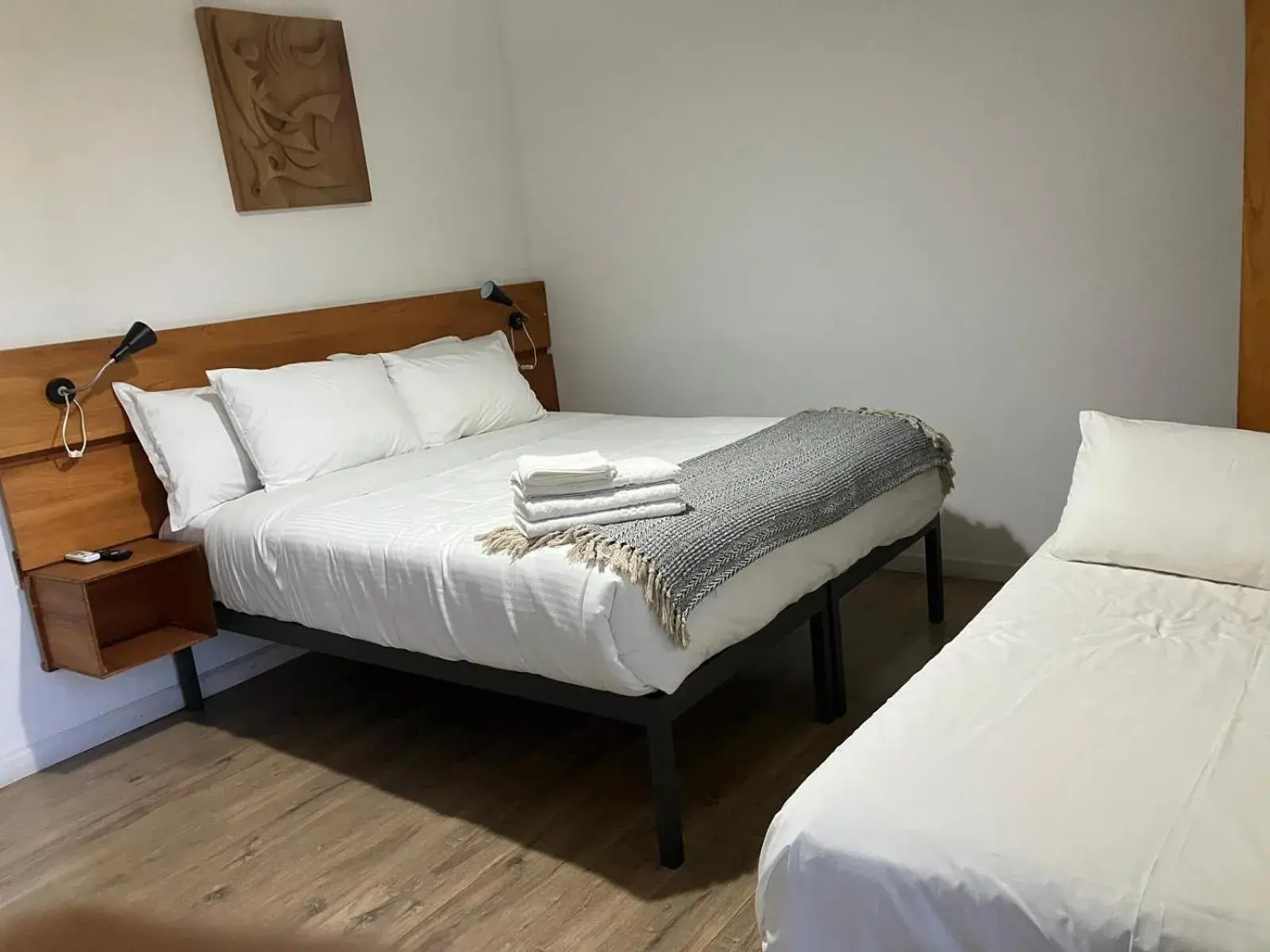 Triple Room in MUMA Hotel - Museo de la Madera Triple Room in MUMA Hotel - Museo de la Madera