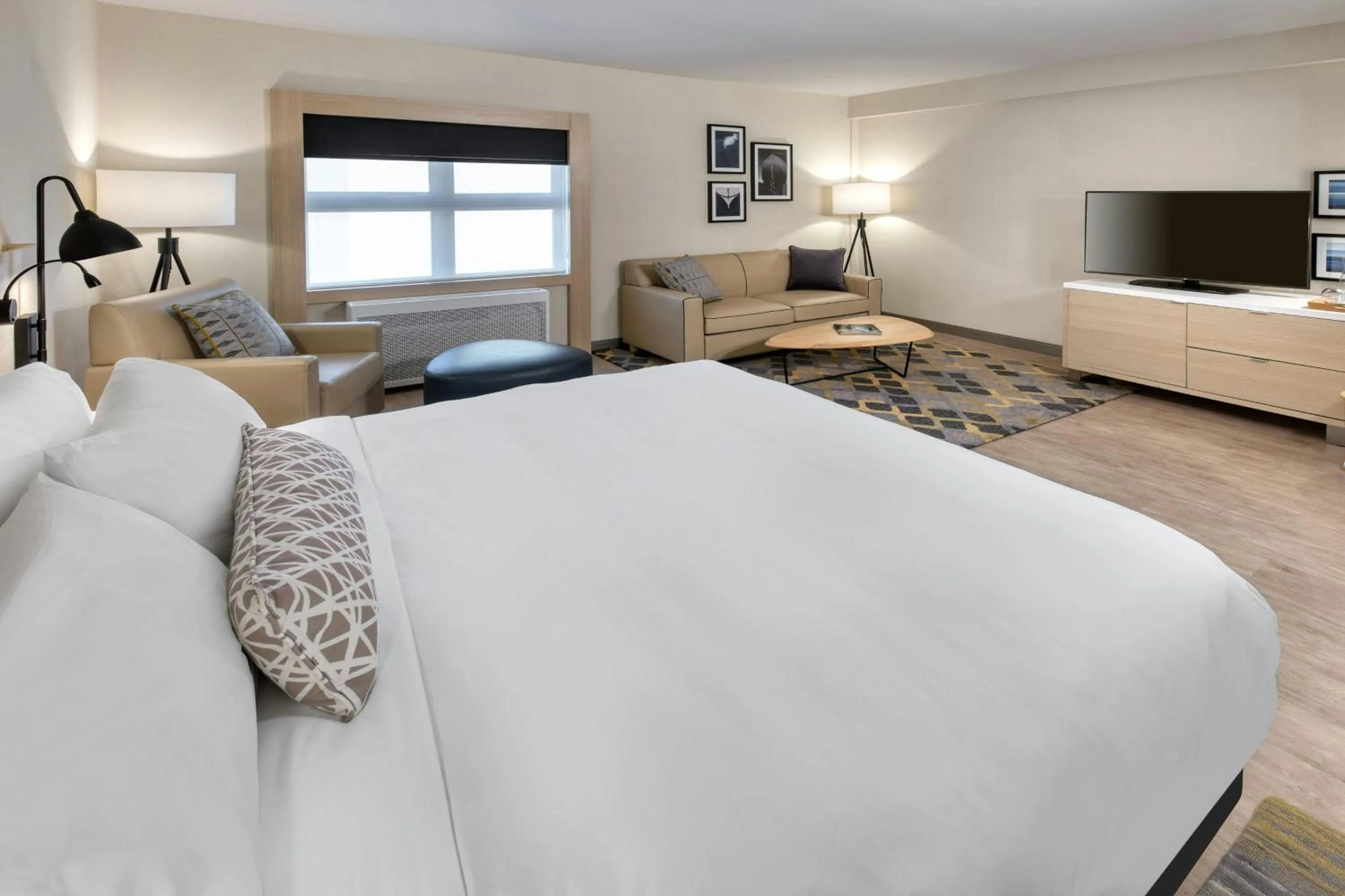 Photo of the whole room, Bed in The Insignia Hotel, Sarnia, a Tribute Portfolio Hotel