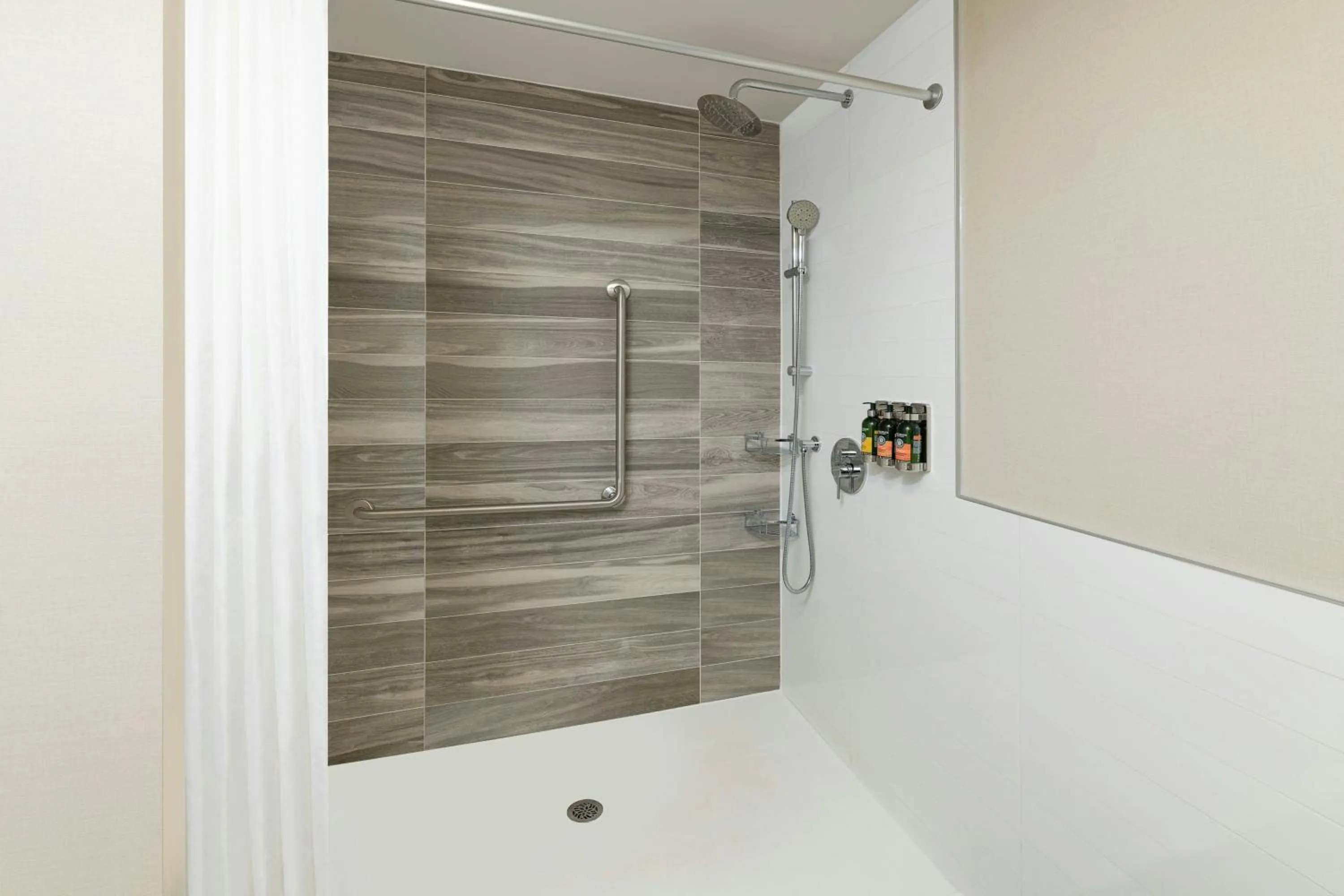 Bathroom in The Insignia Hotel, Sarnia, a Tribute Portfolio Hotel