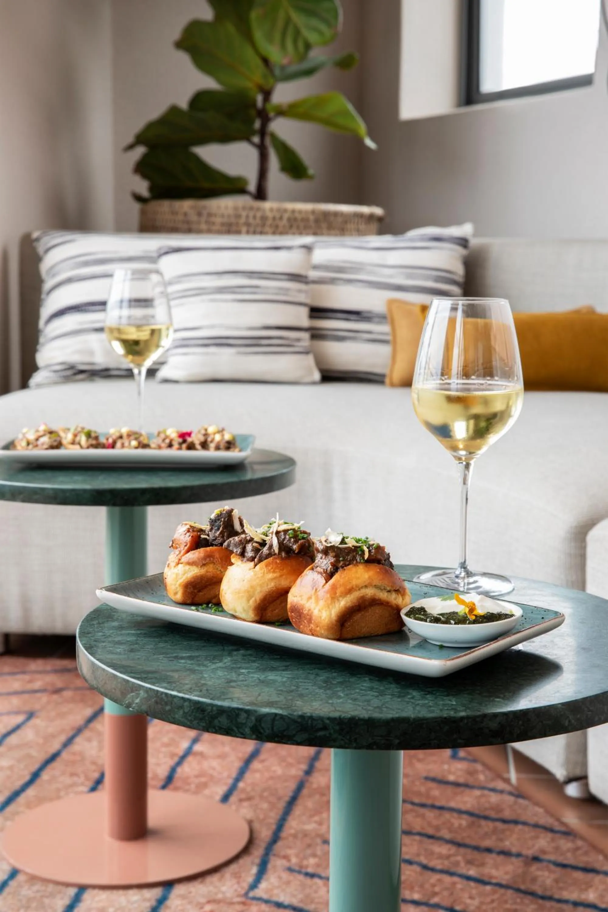 Seating area in Home Suite Hotels Sea Point