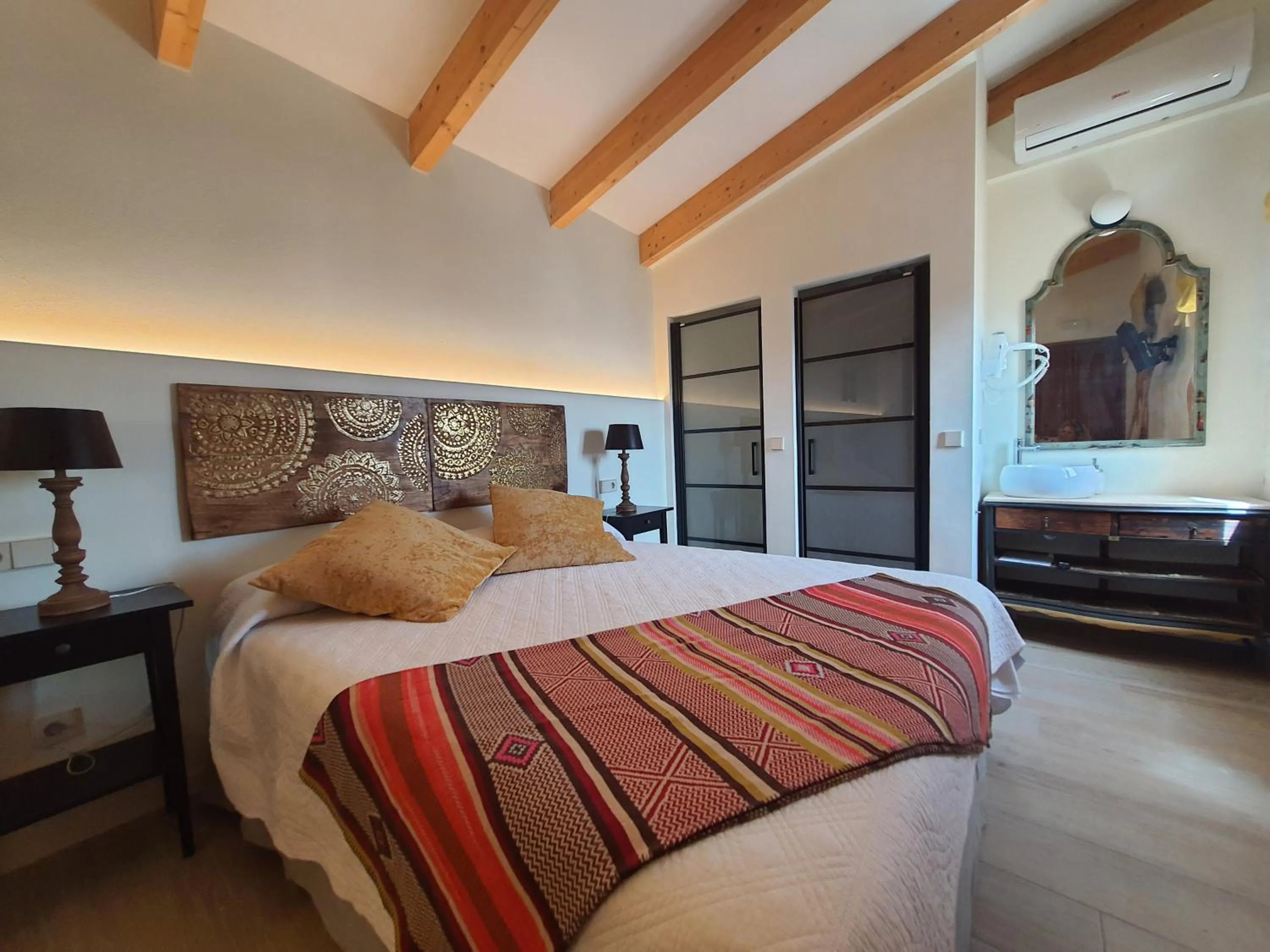 Bed in Flor de Mandarina