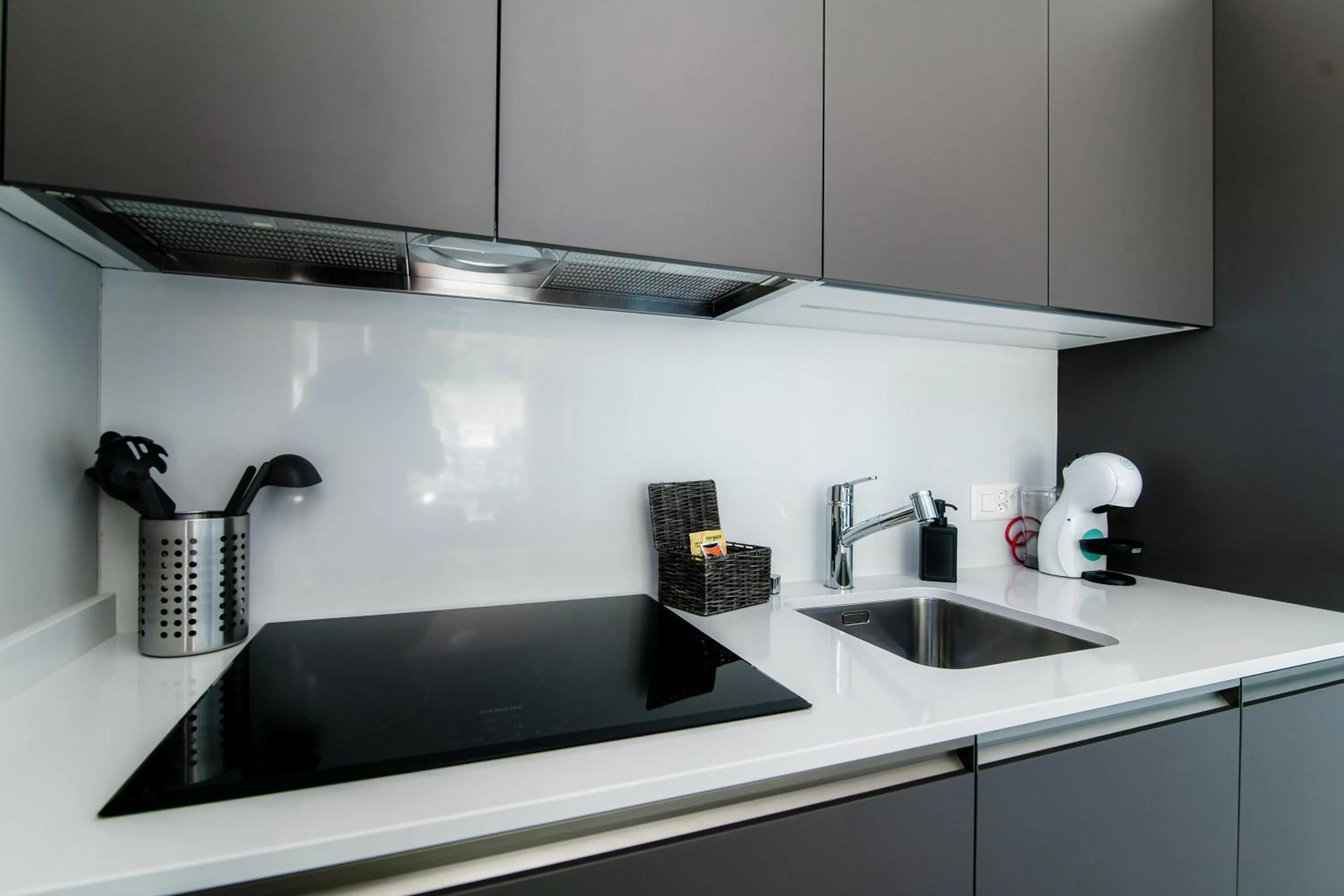 Coffee/tea facilities in Locarno Studios by Quokka 360 - in the centre of Locarno