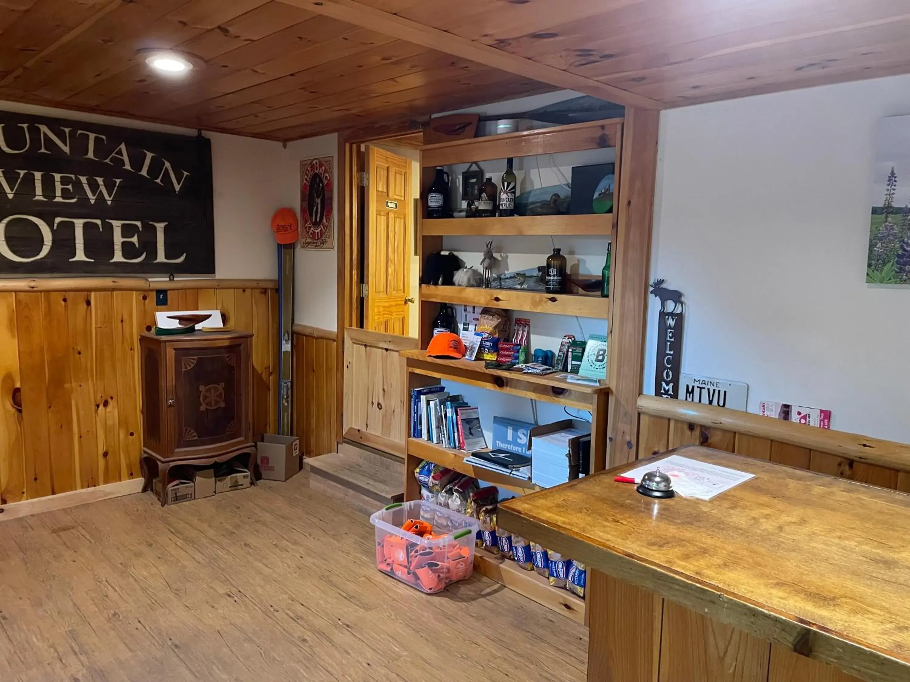 Lobby or reception in Mountain View Motel & Campground Lobby or reception in Mountain View Motel & Campground