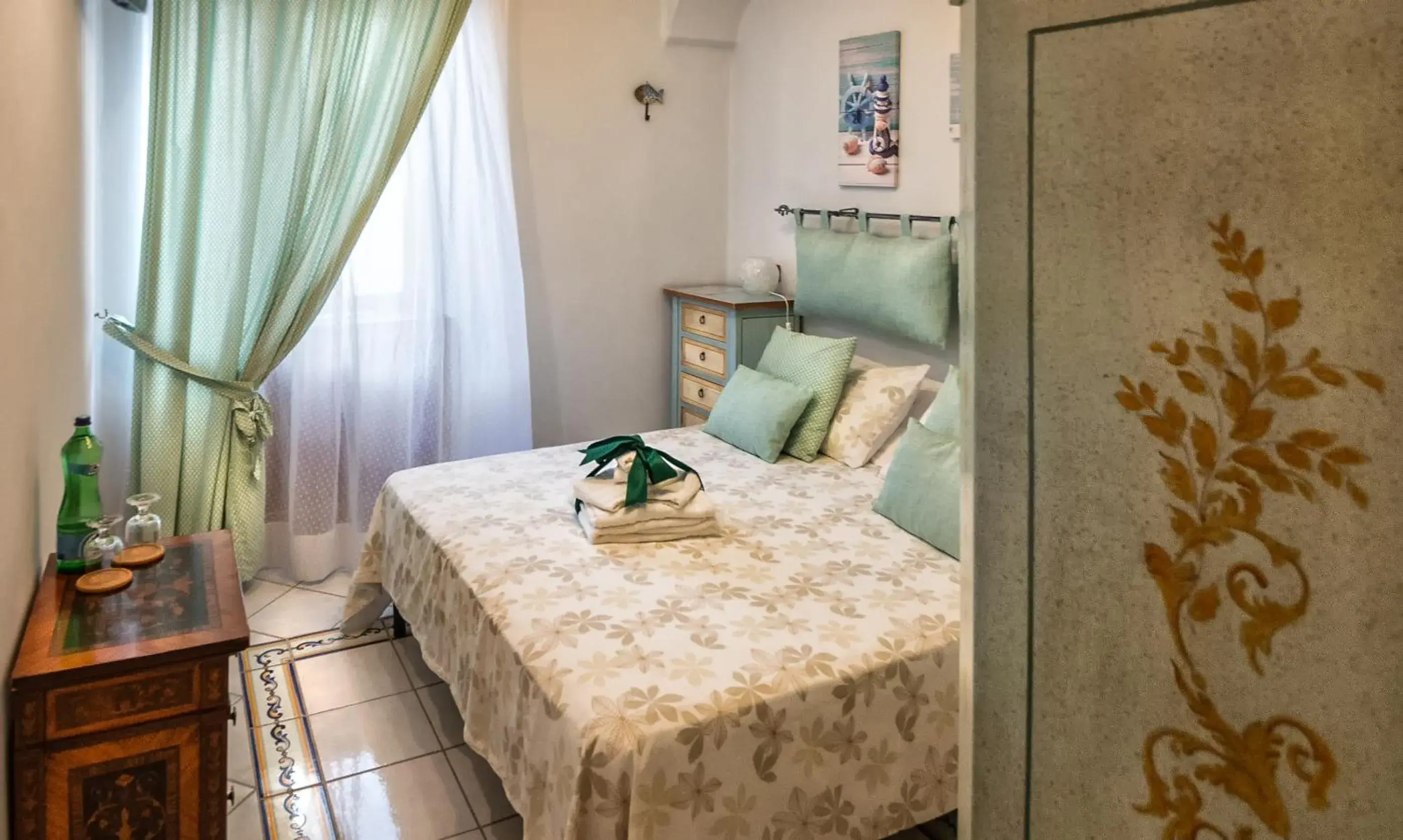 Double Room with Private External Bathroom in La Finestra sul Mare Double Room with Private External Bathroom in La Finestra sul Mare