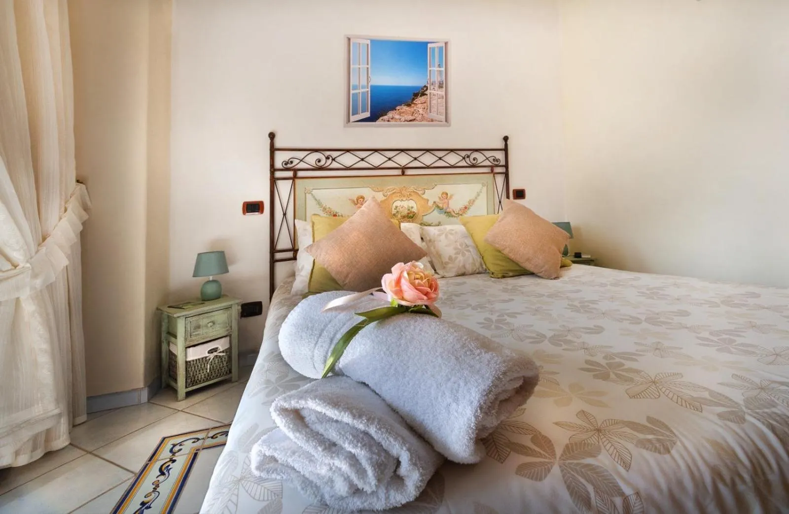 Bed in La Finestra sul Mare