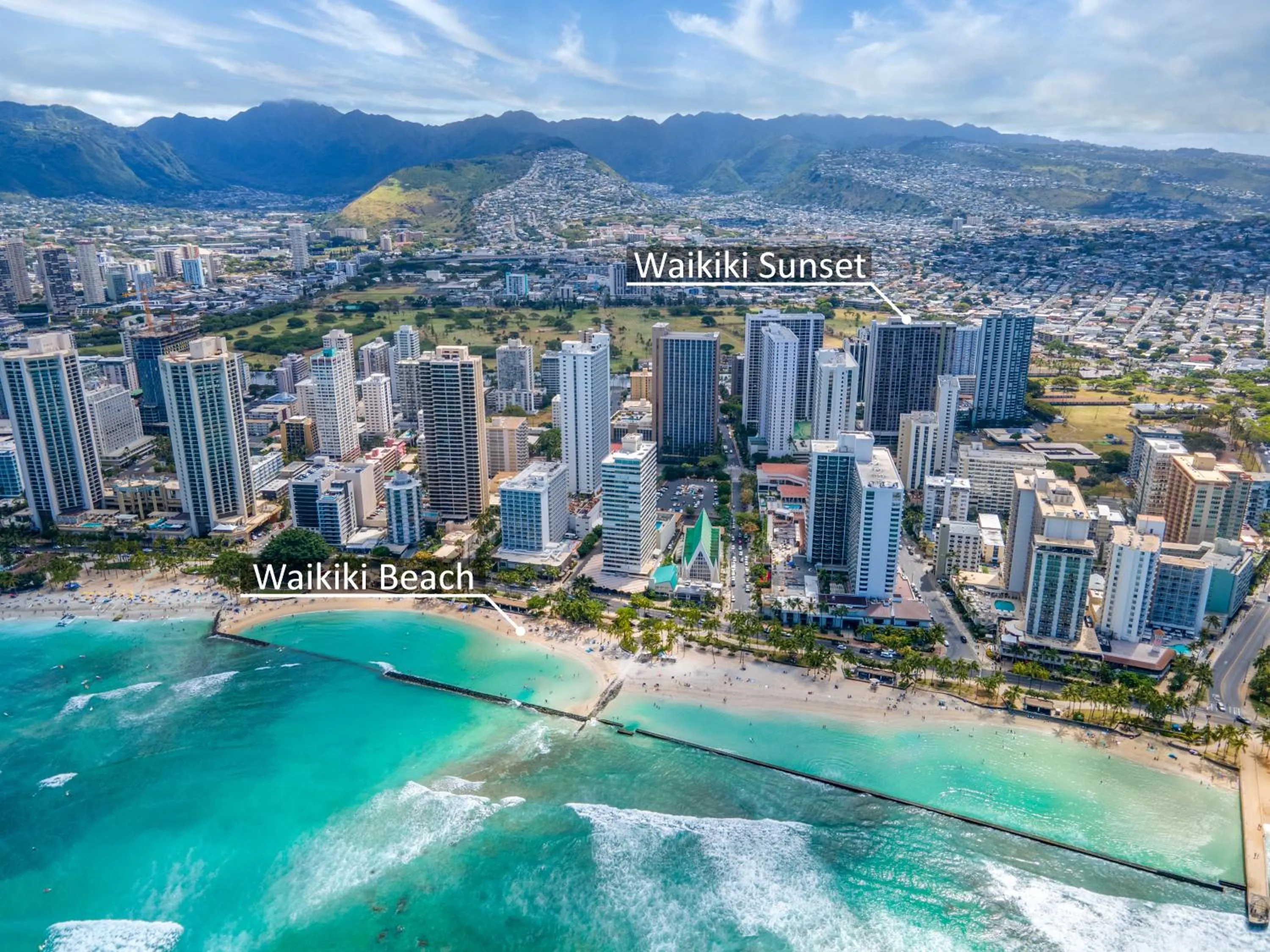 Bird's eye view in Diamond Head View Close to Waikiki Beach with Parking