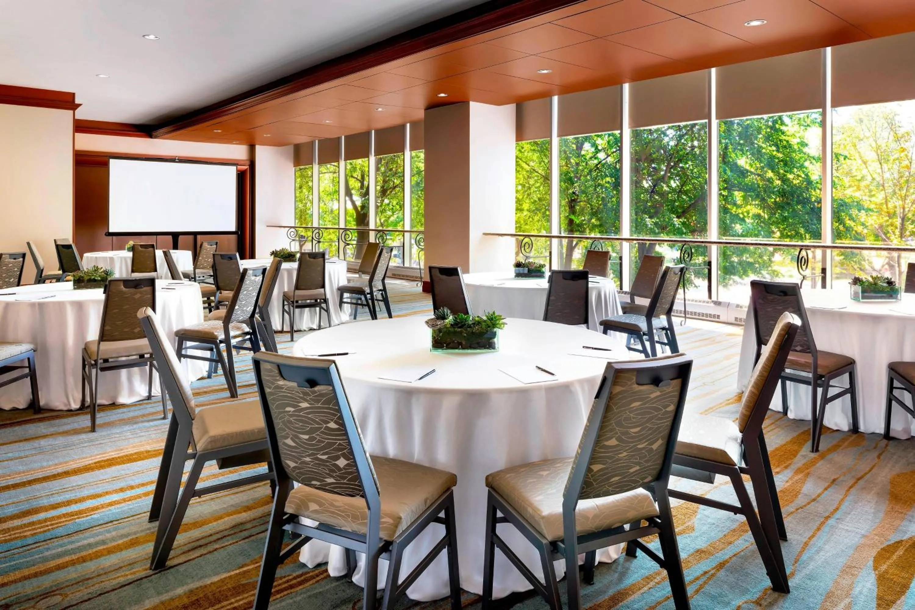 Meeting/conference room in The Westin Harbour Castle, Toronto
