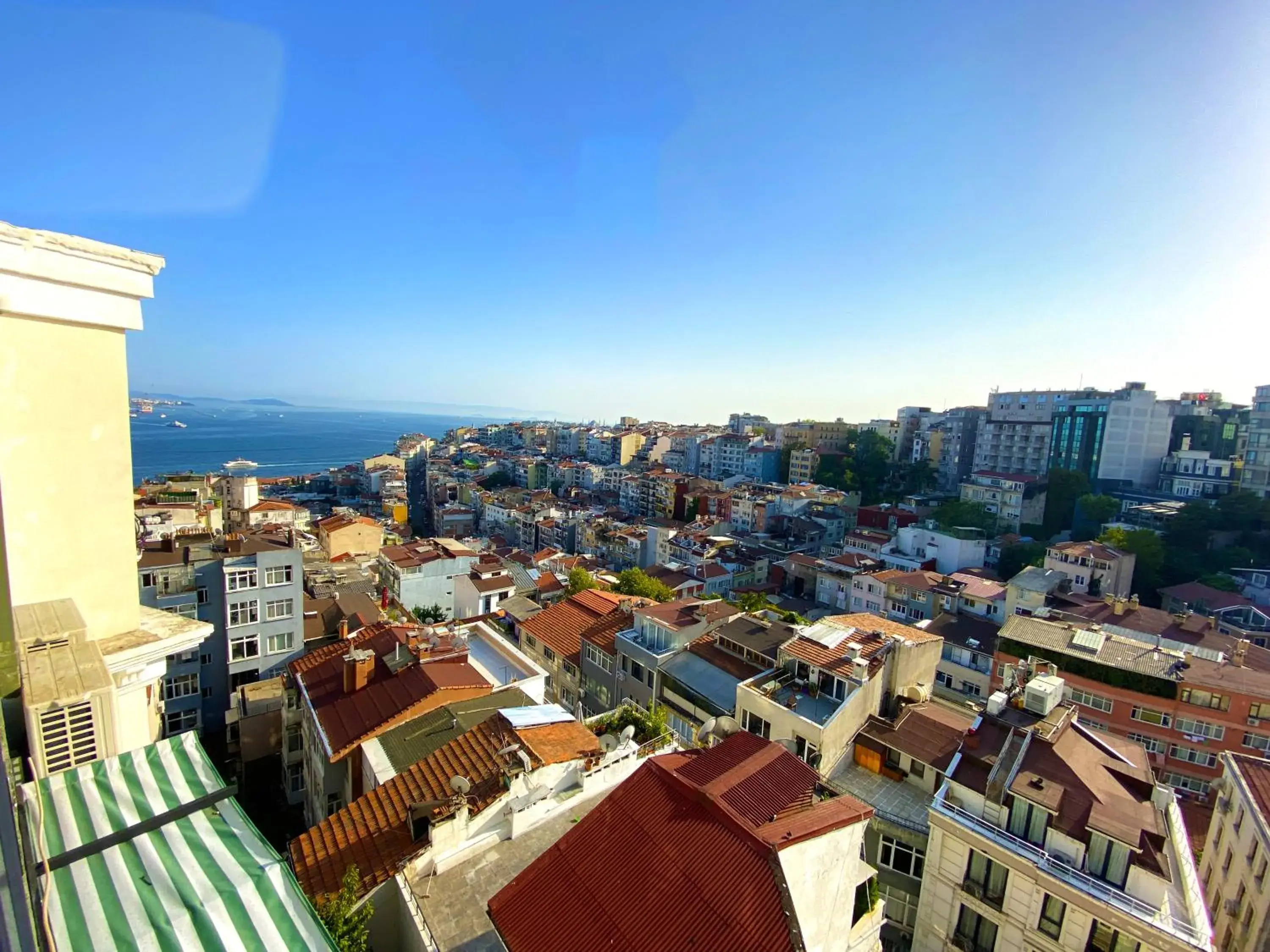 View (from property/room) in Roe Suite Hotel - TAKSIM View (from property/room) in Roe Suite Hotel - TAKSIM