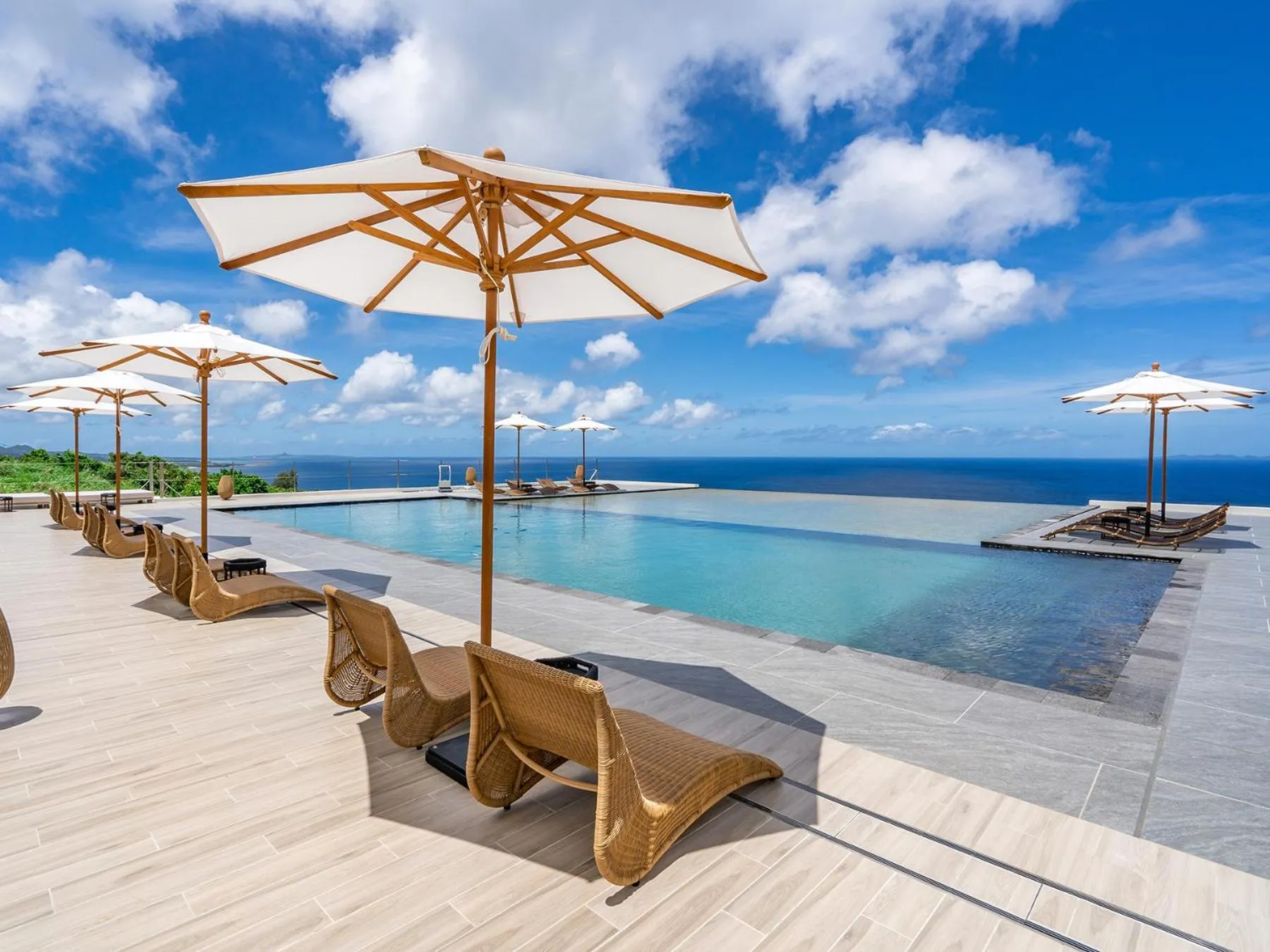 Day in One Suite THE GRAND