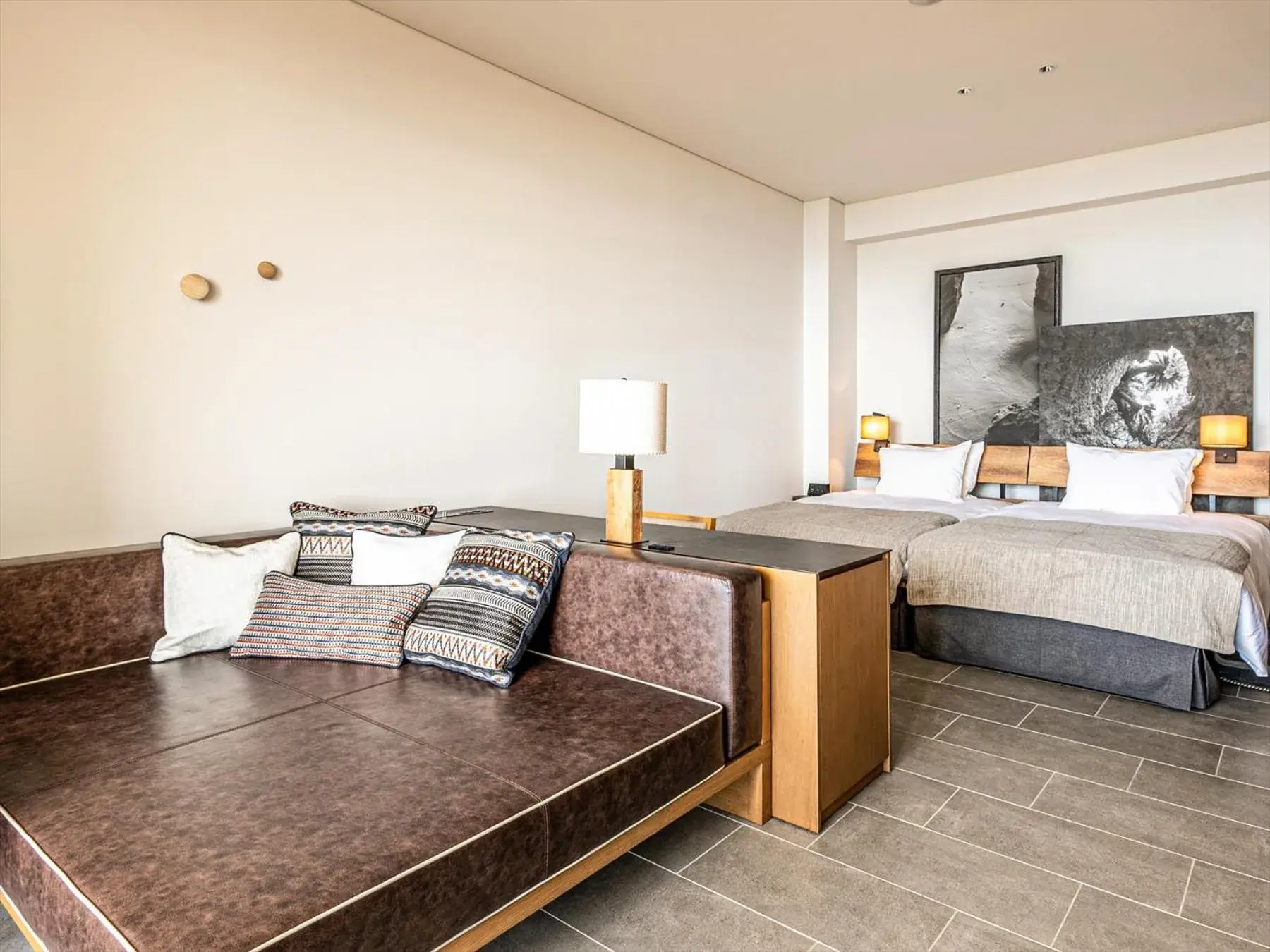 Bed in One Suite THE GRAND Bed in One Suite THE GRAND