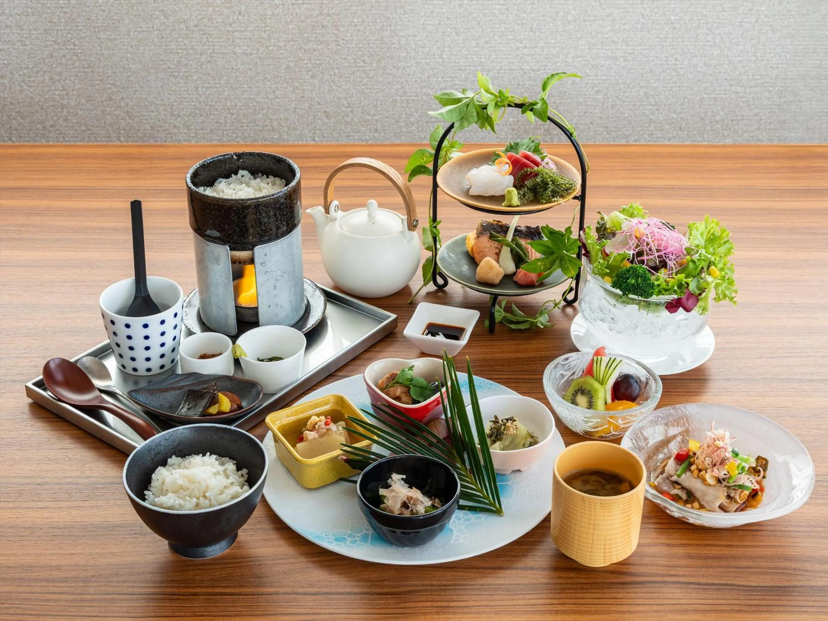 Breakfast in One Suite THE GRAND