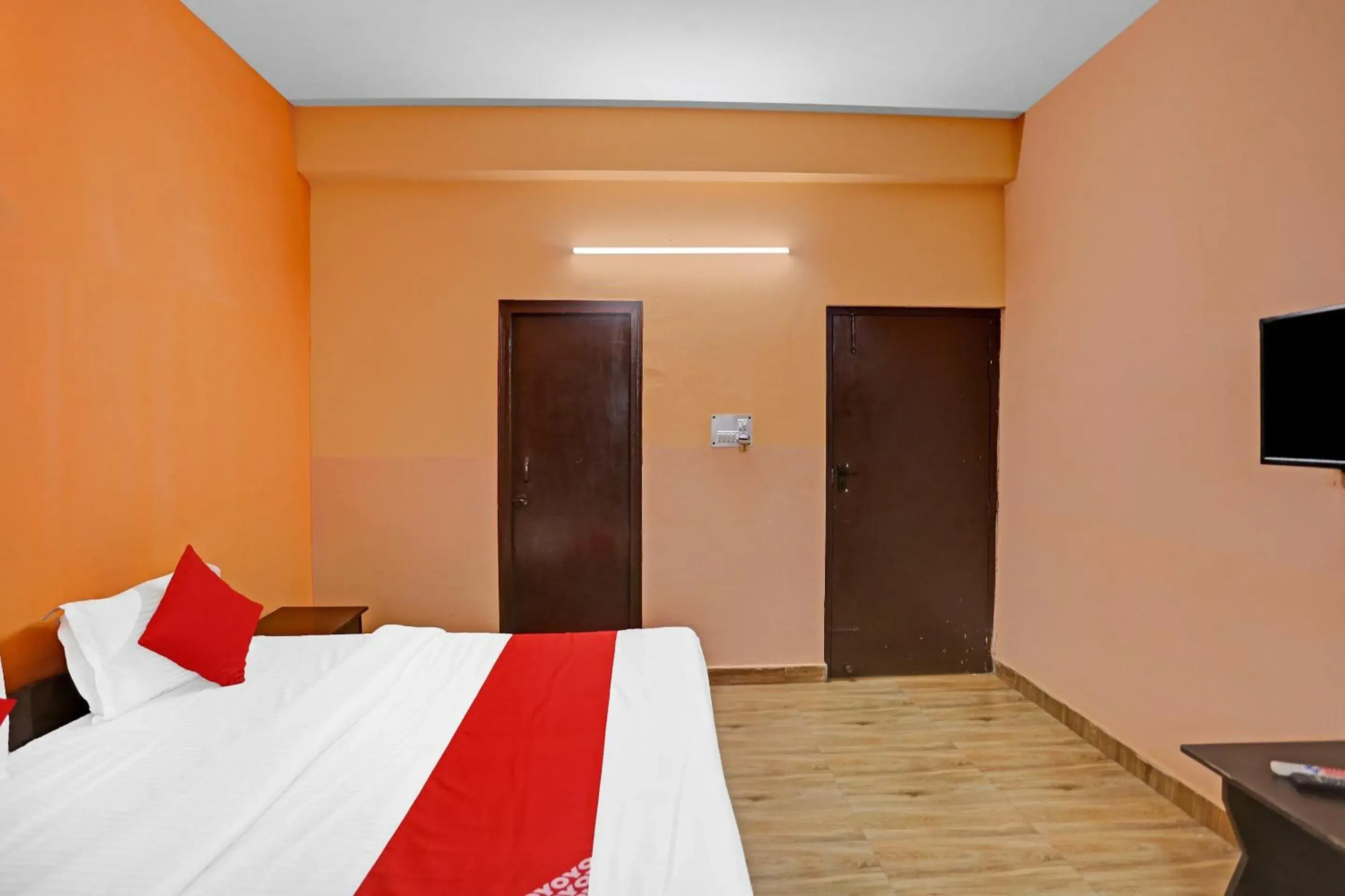 Bedroom in Hotel O Prince Residency Bedroom in Hotel O Prince Residency