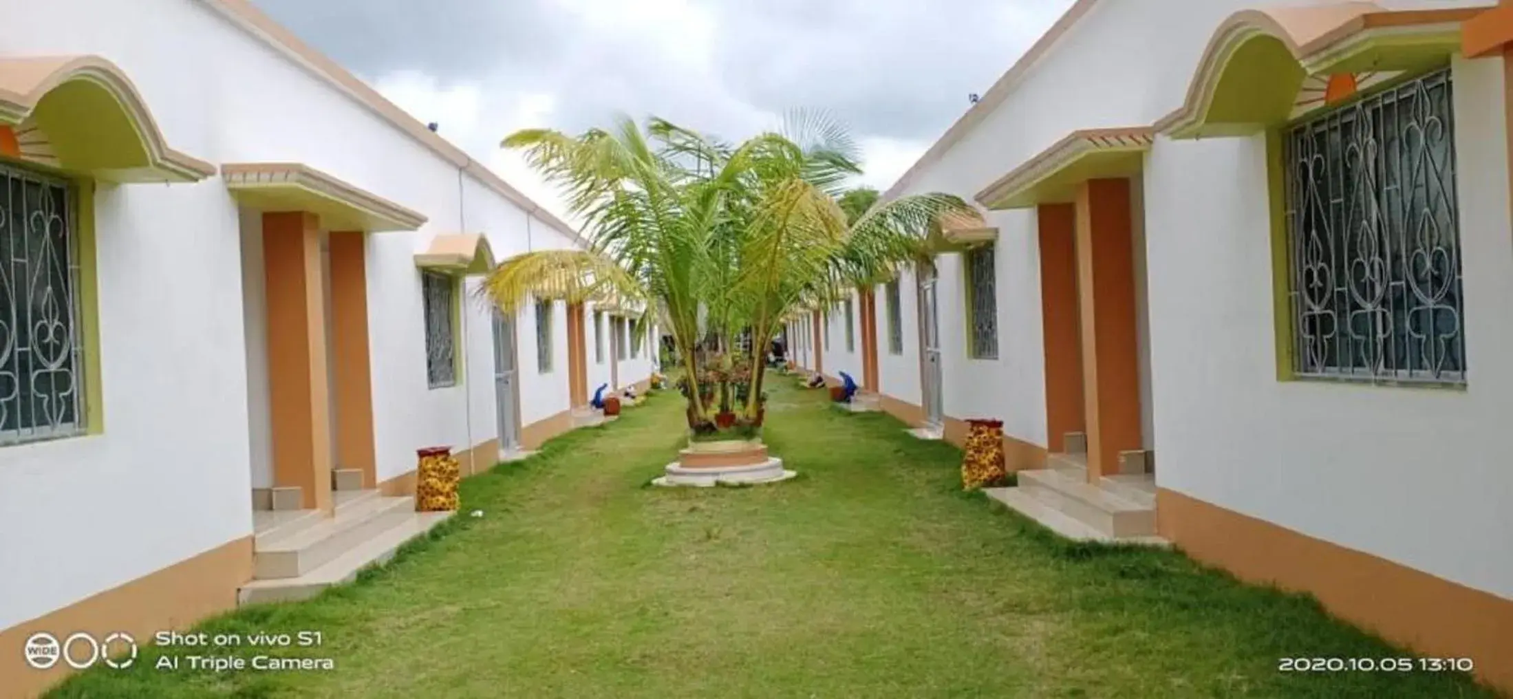Property building in Swastik Resort Tajpur Property building in Swastik Resort Tajpur