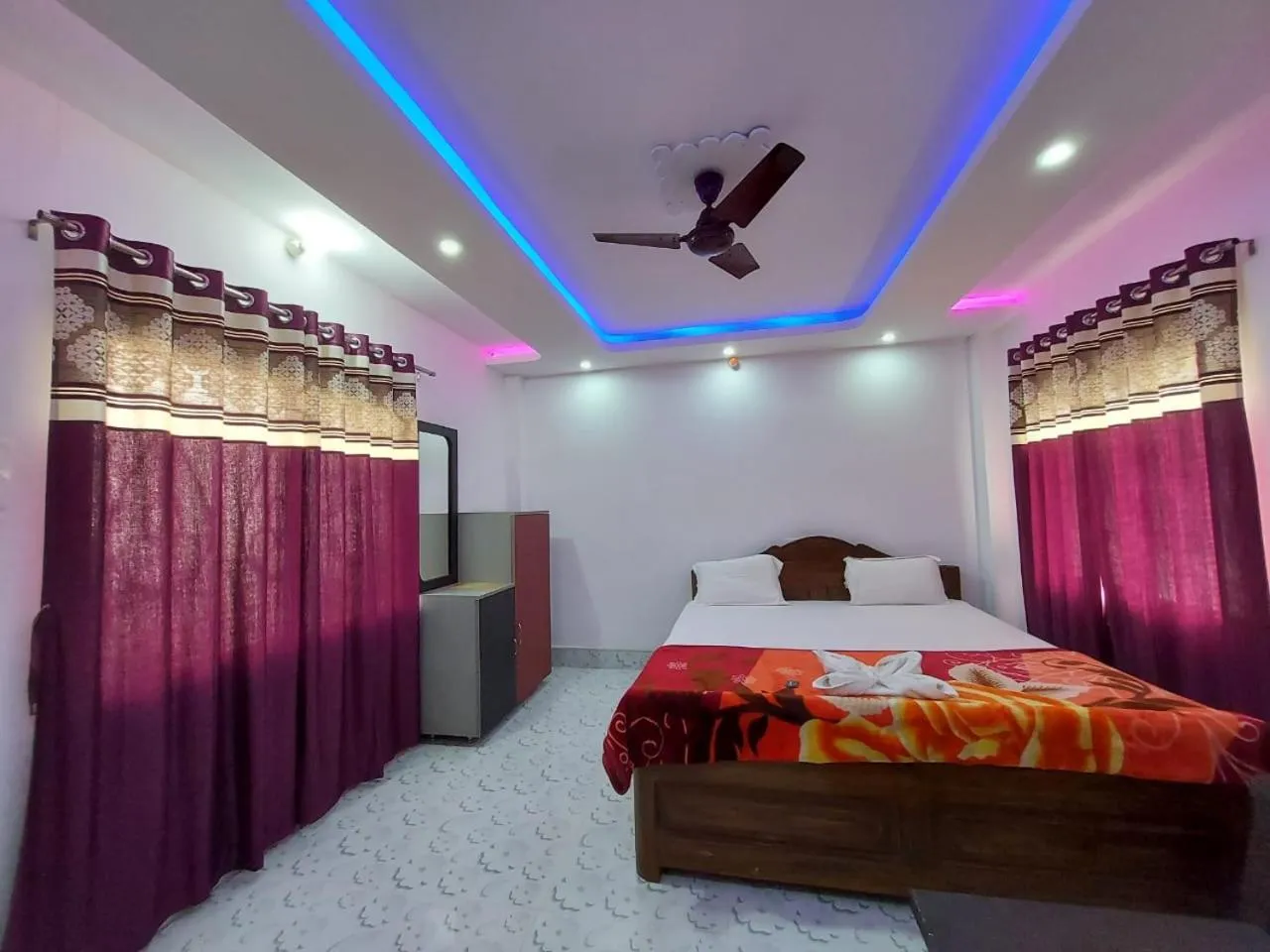 Bed in Swastik Resort Tajpur