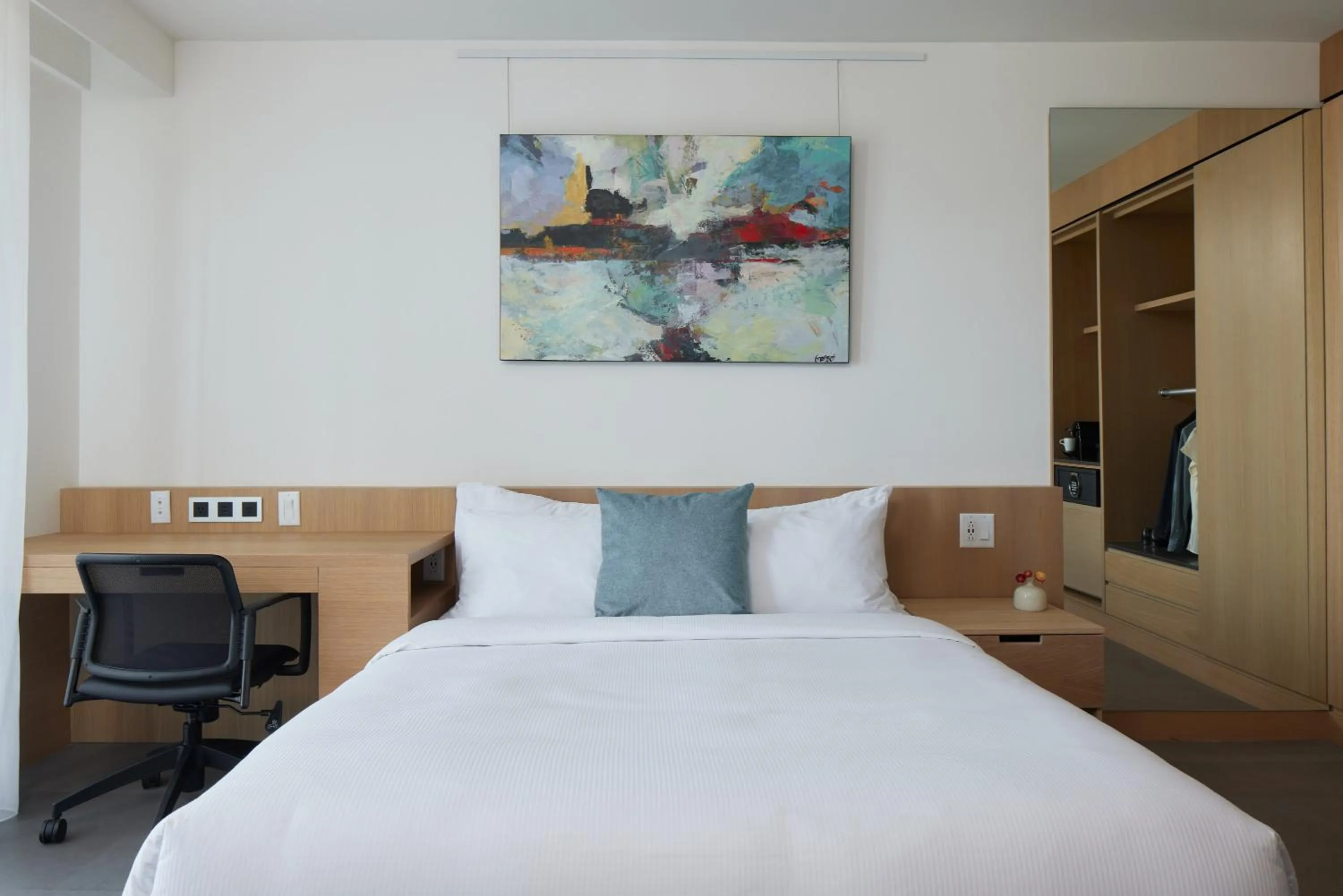 Bed in Hôtel de l'ITHQ