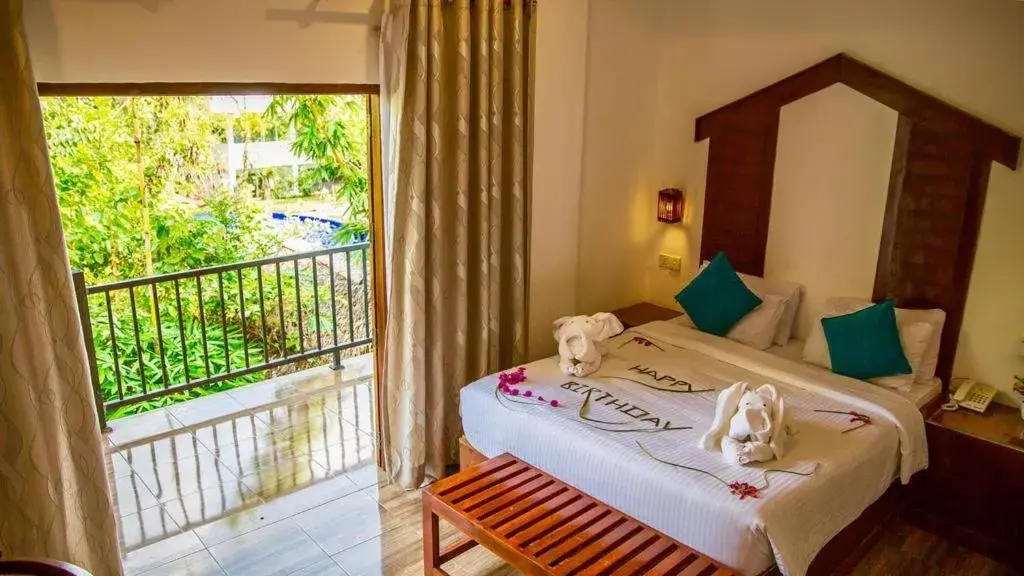 Balcony/Terrace, Bed in Sundaras Resort & Spa Dambulla Balcony/Terrace, Bed in Sundaras Resort & Spa Dambulla