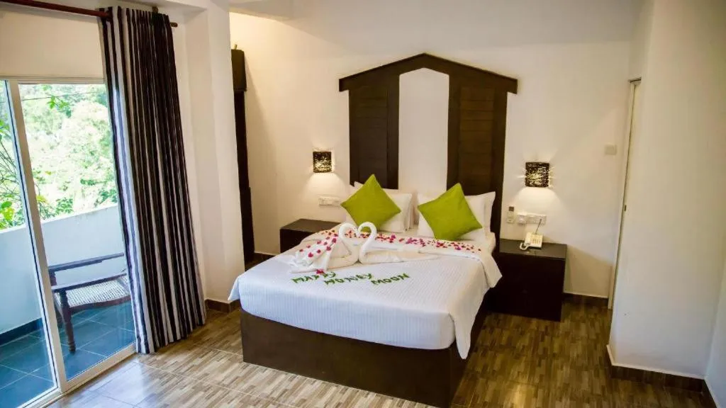 Bed in Sundaras Resort & Spa Dambulla