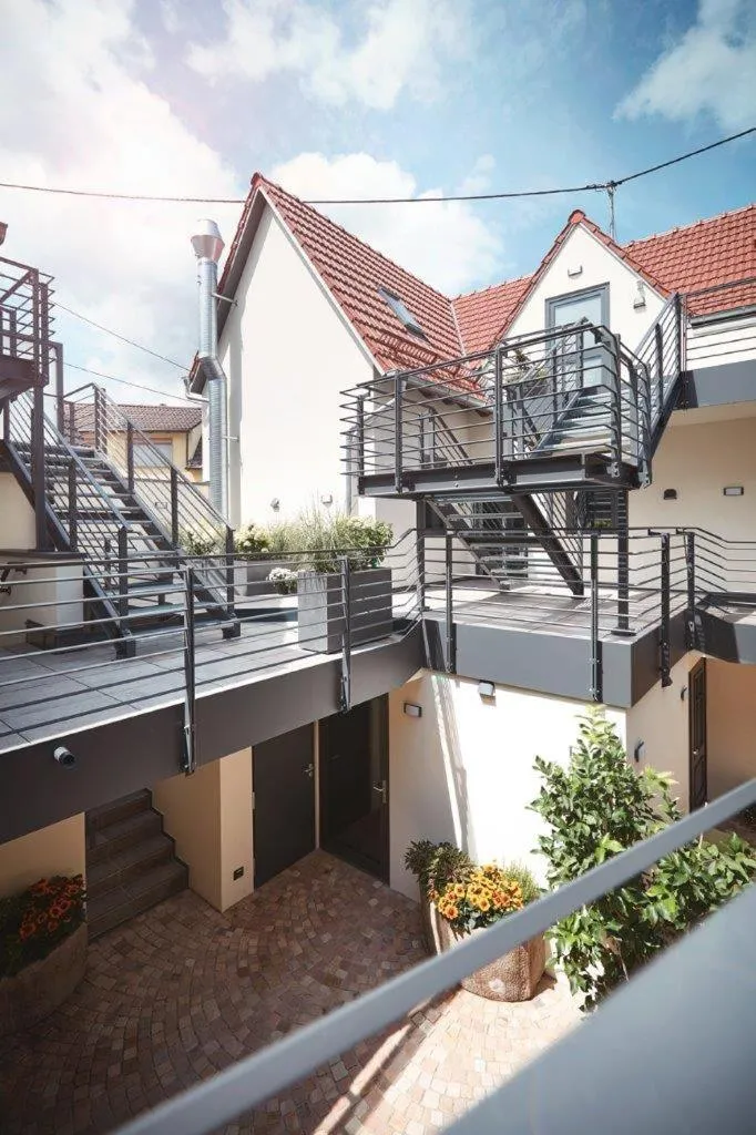 Inner courtyard view in Hotel Landlust St. Martin
