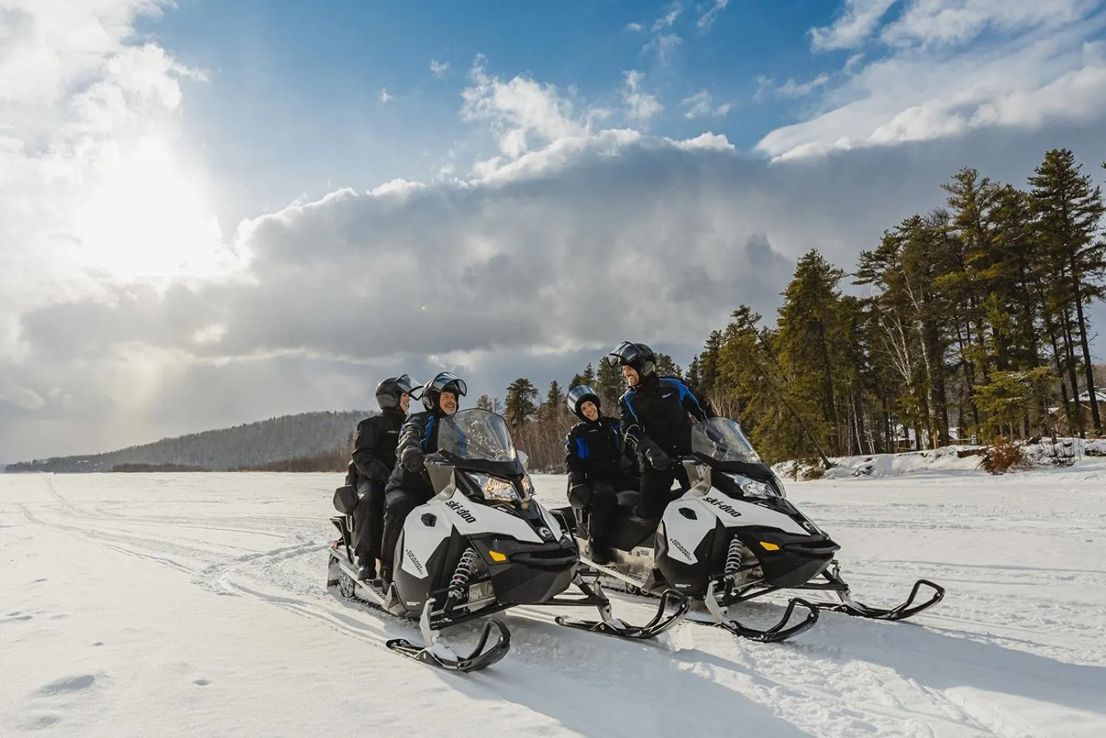 Winter in Auberge du Lac Taureau et Condos