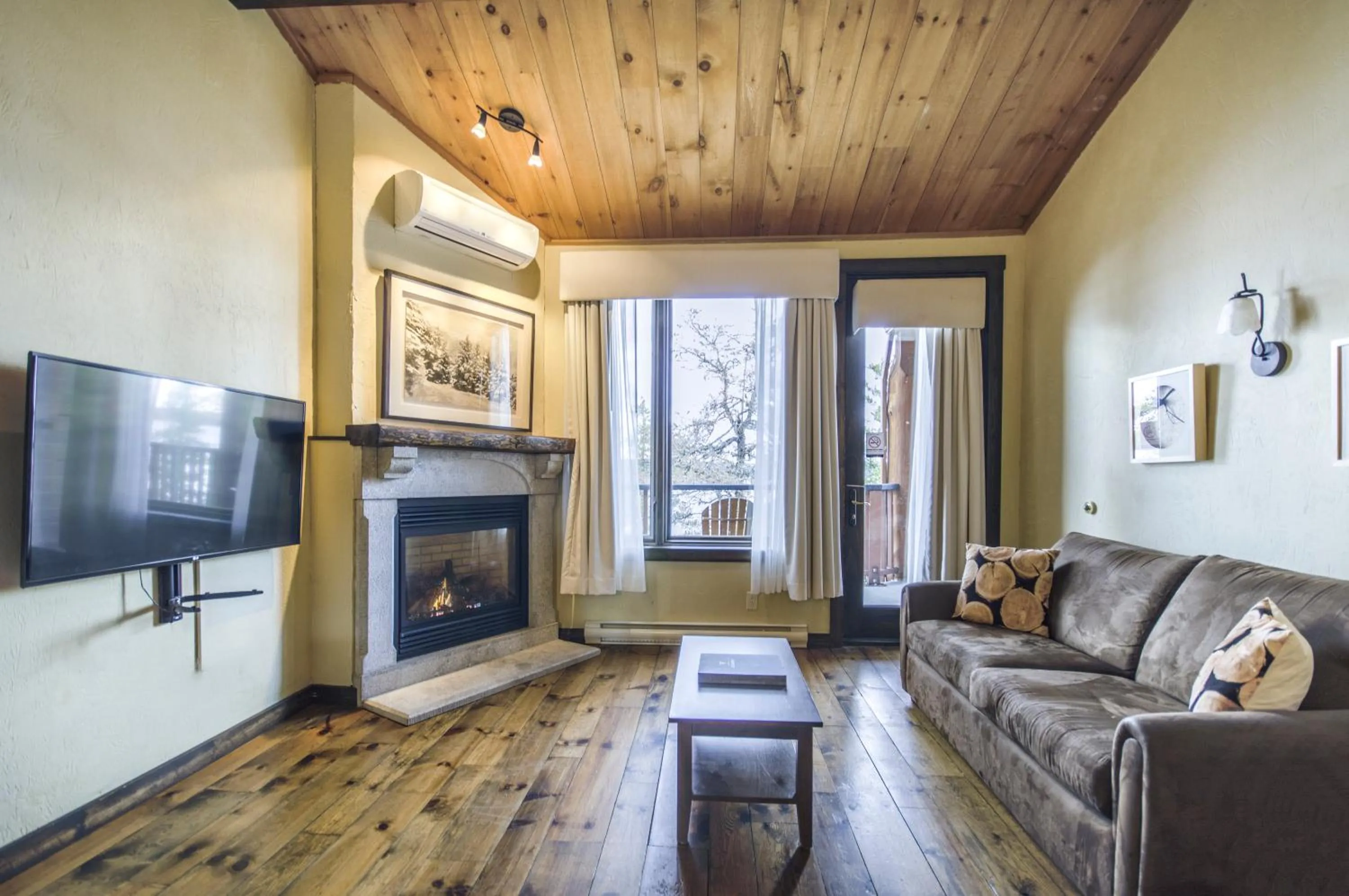 Auberge du Lac Taureau et Condos