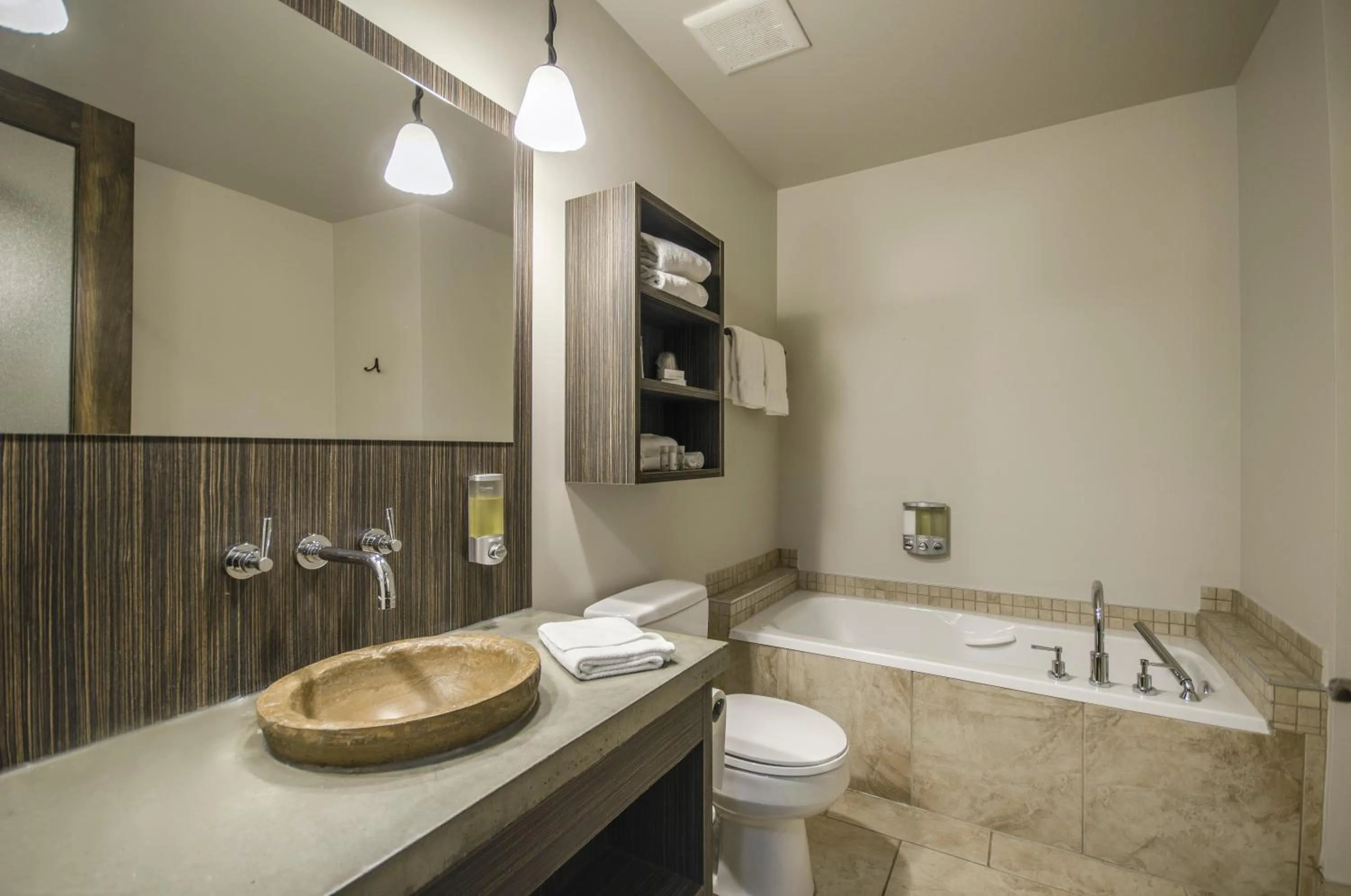 Auberge du Lac Taureau et Condos