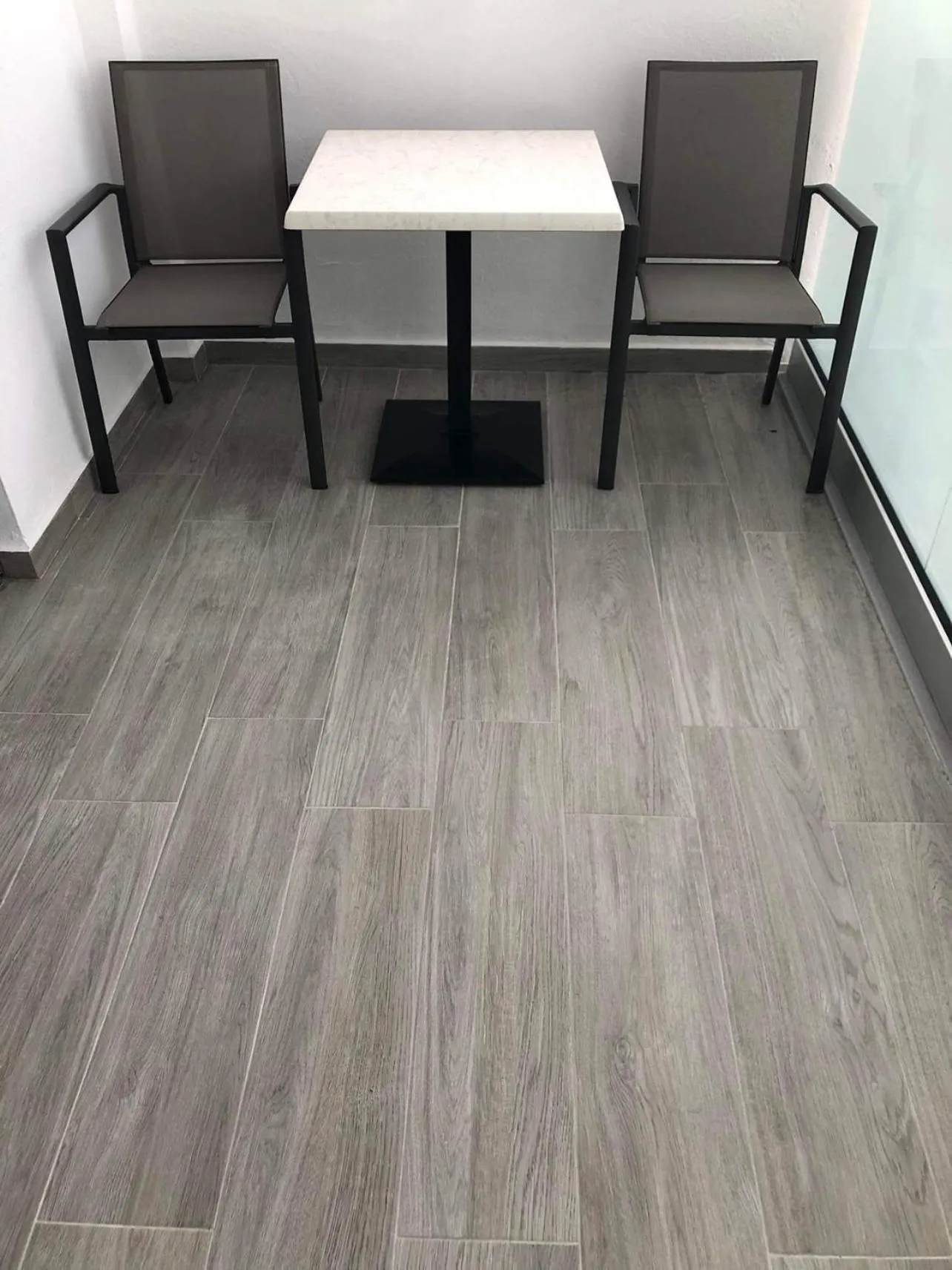 Seating area in Penélope Hotel