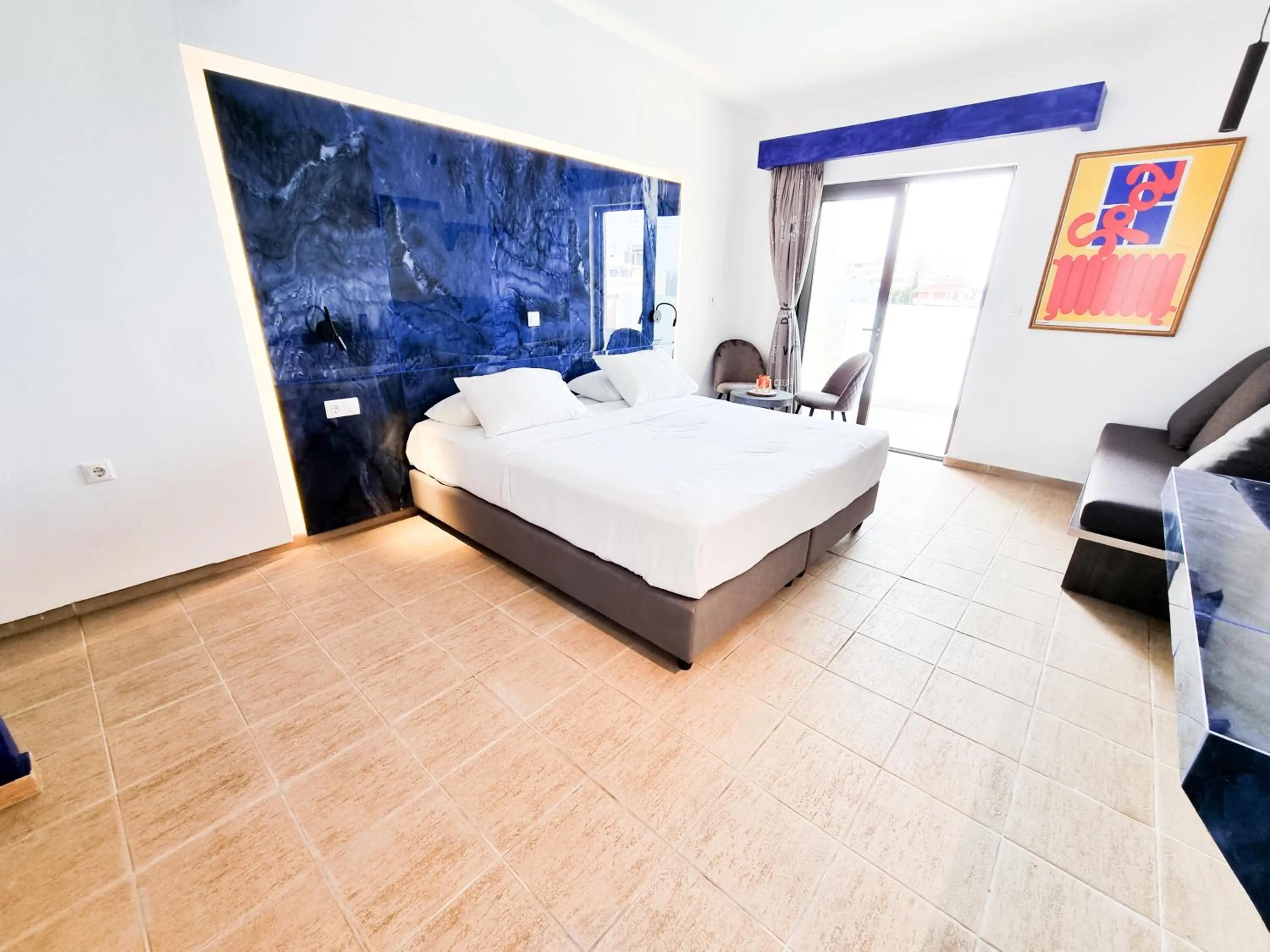 Photo of the whole room, Bed in Penélope Hotel