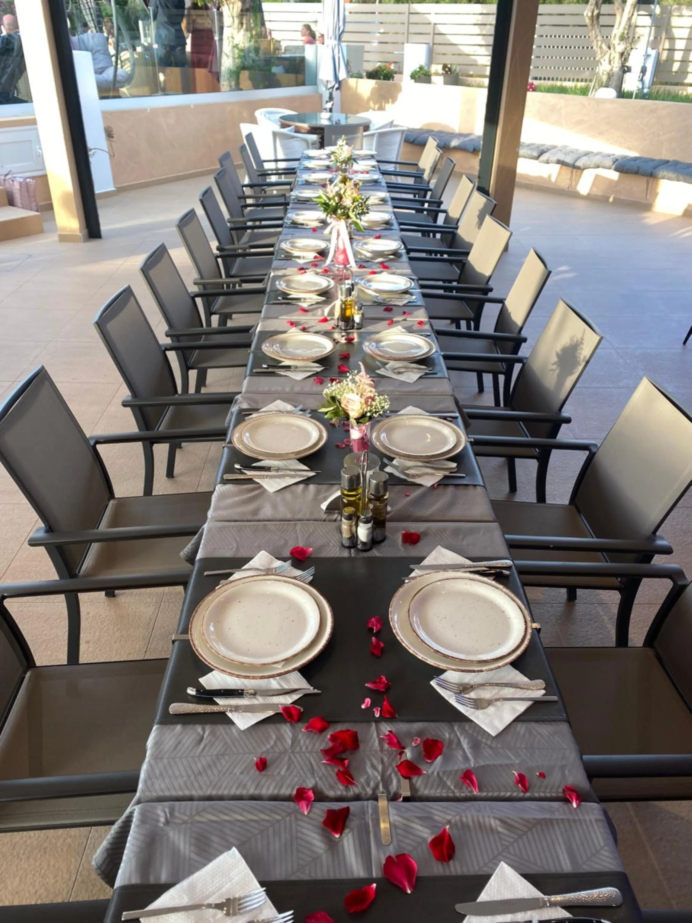 Restaurant/places to eat in Penélope Hotel